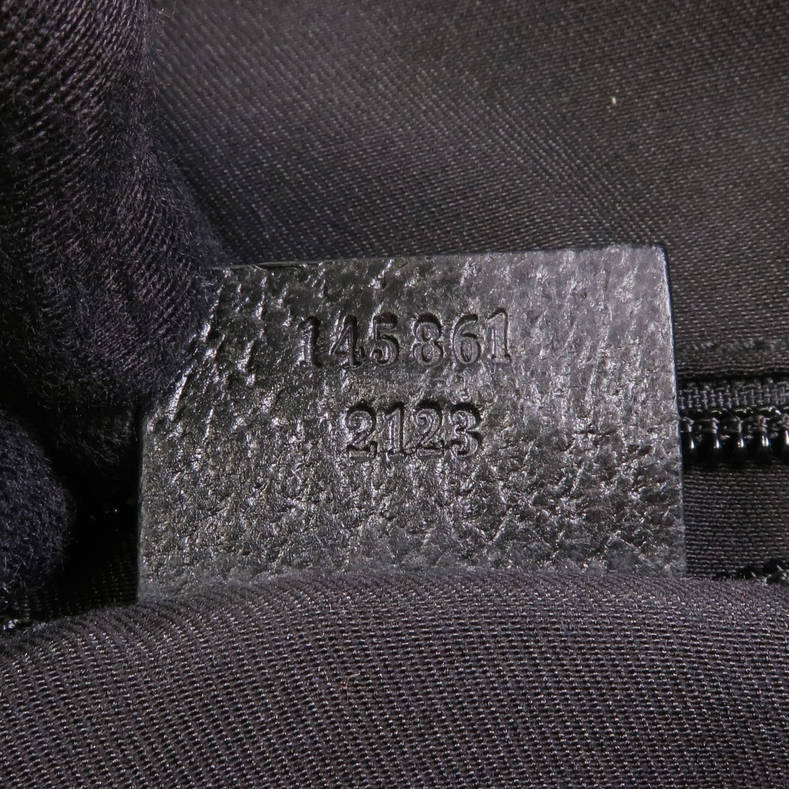 GUCCI 帆布Shoulder Bag銀扣肩背袋