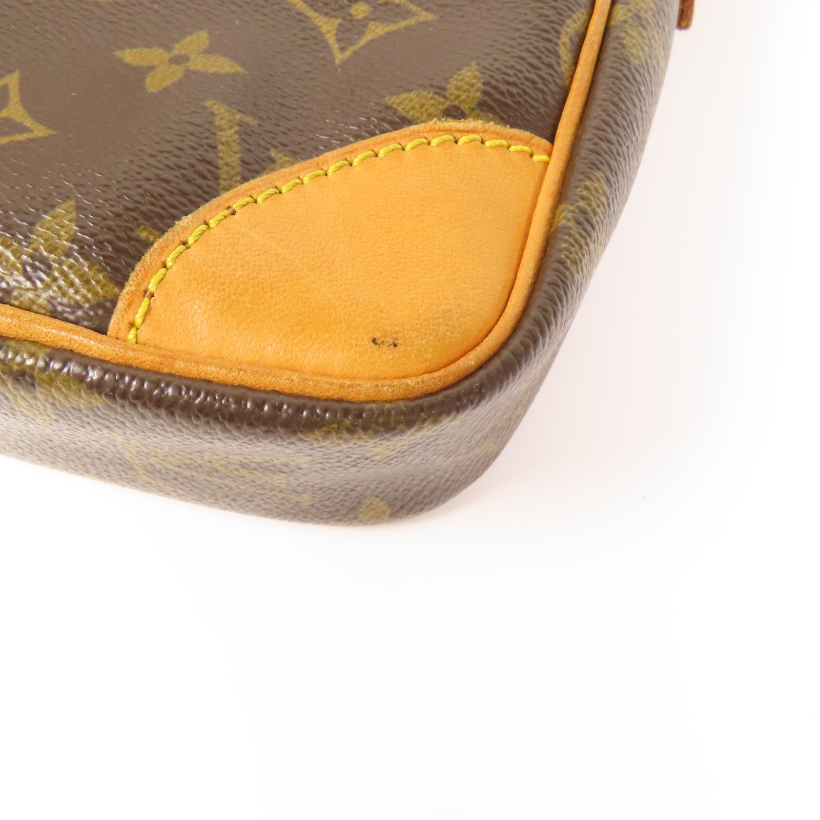 LOUIS VUITTON Monogram Danube金扣肩背袋