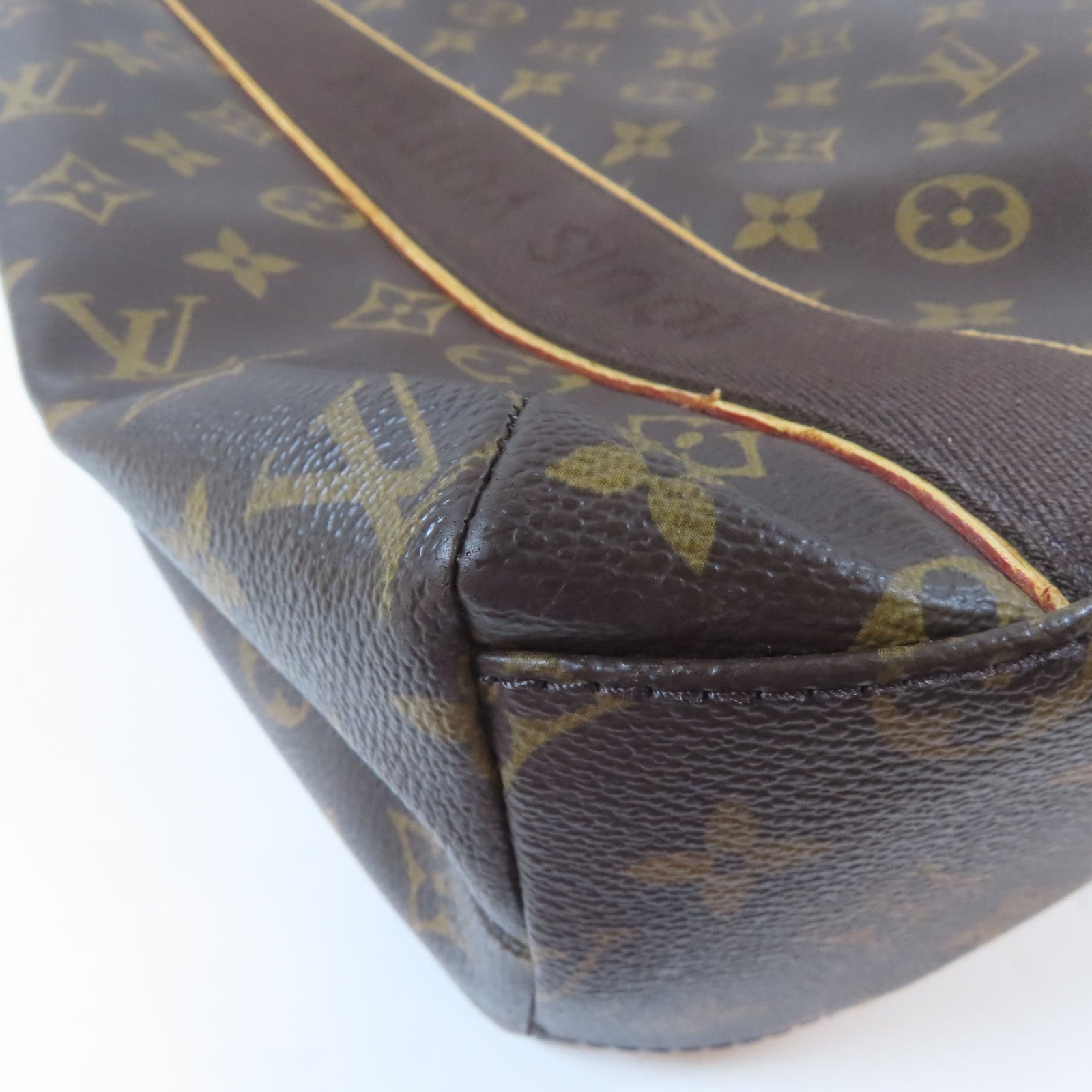 LOUIS VUITTON Monogram Cabas Beaubourg金扣肩背袋啡色