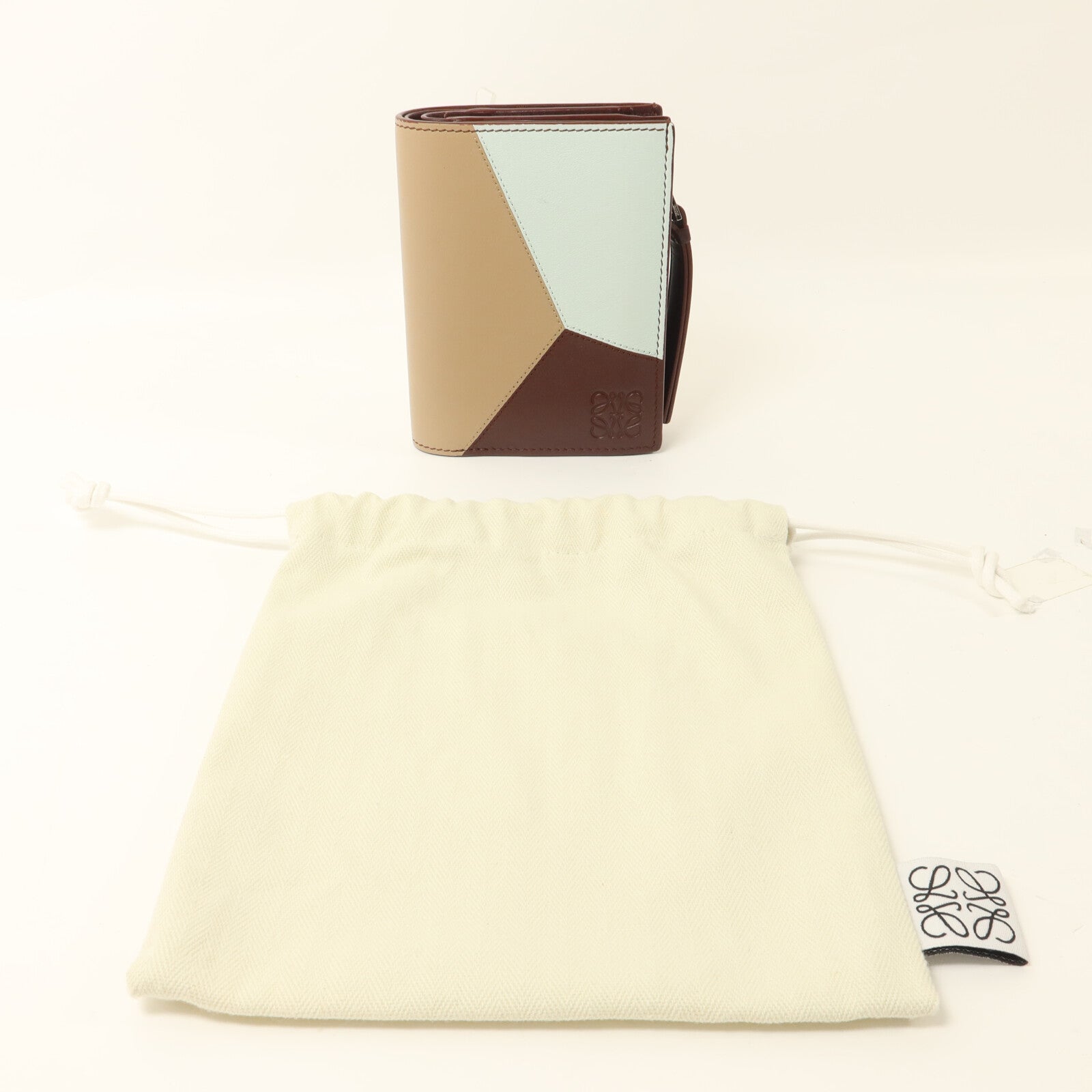 LOEWE 牛皮皮革Puzzle Slim Compact Wallet錢包