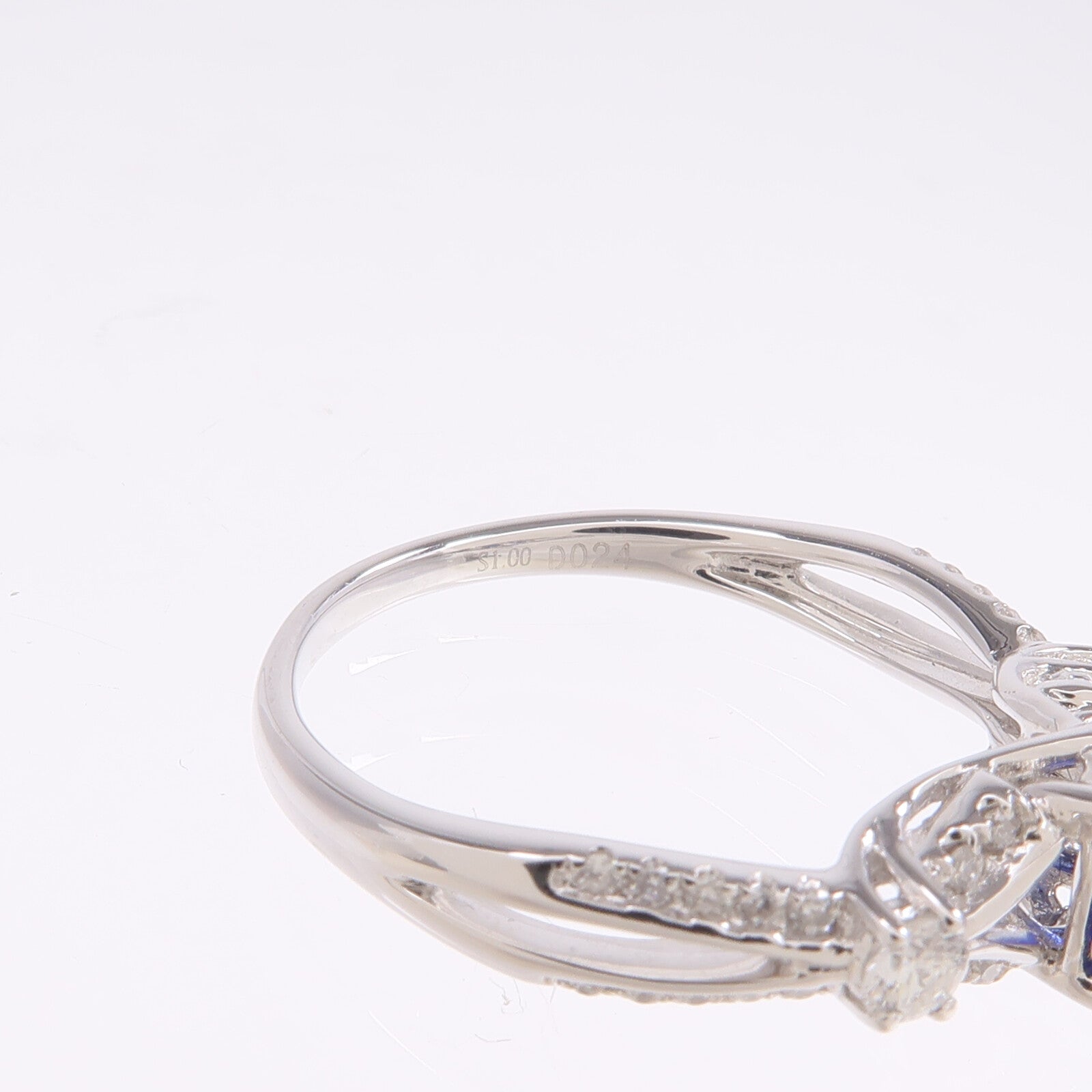 JEWELRY 18K白金Sapphire Diamond Ring藍寶石/鑽石戒指