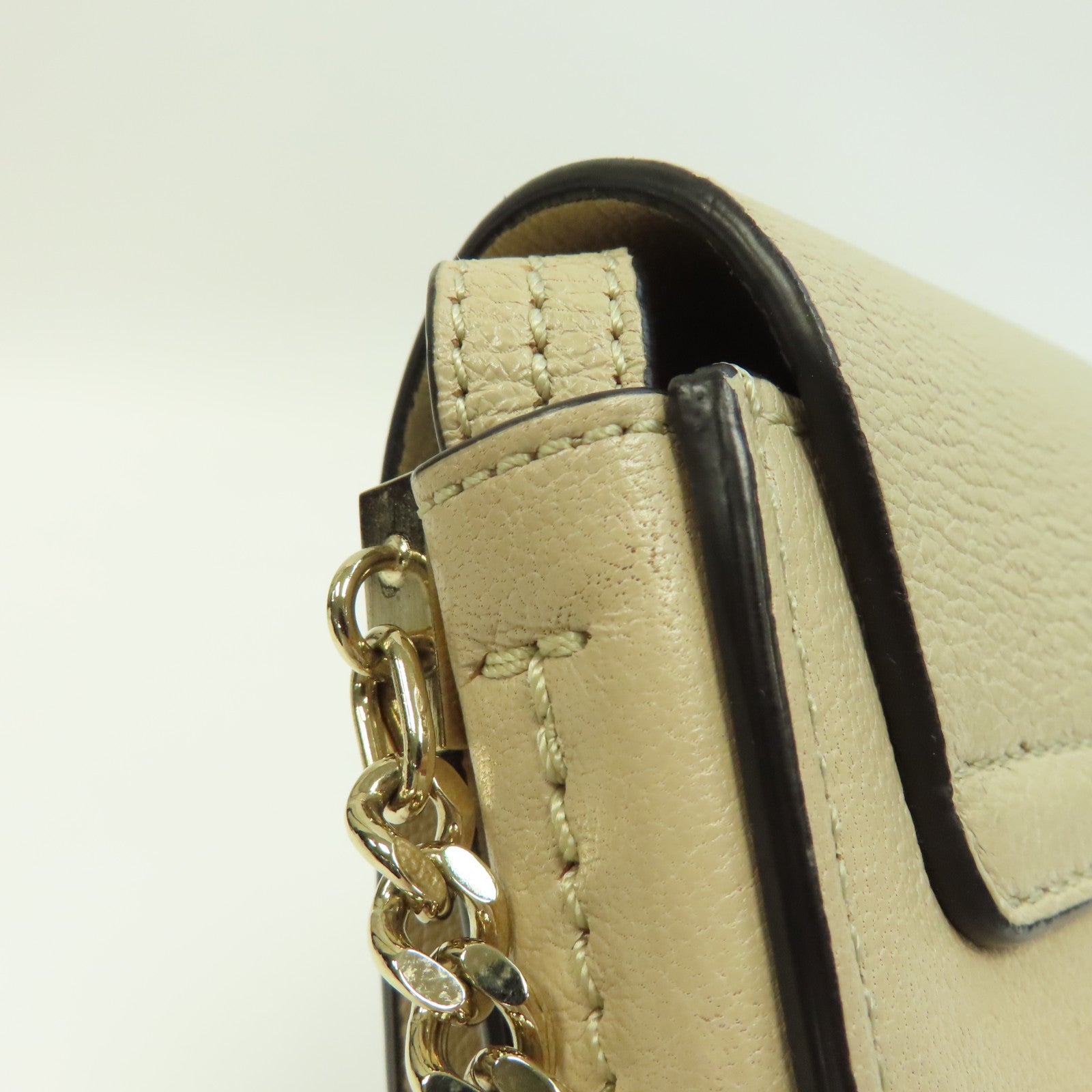 Chloe 【激減優惠】牛皮皮革Faye Bag金扣鏈帶肩背袋米色