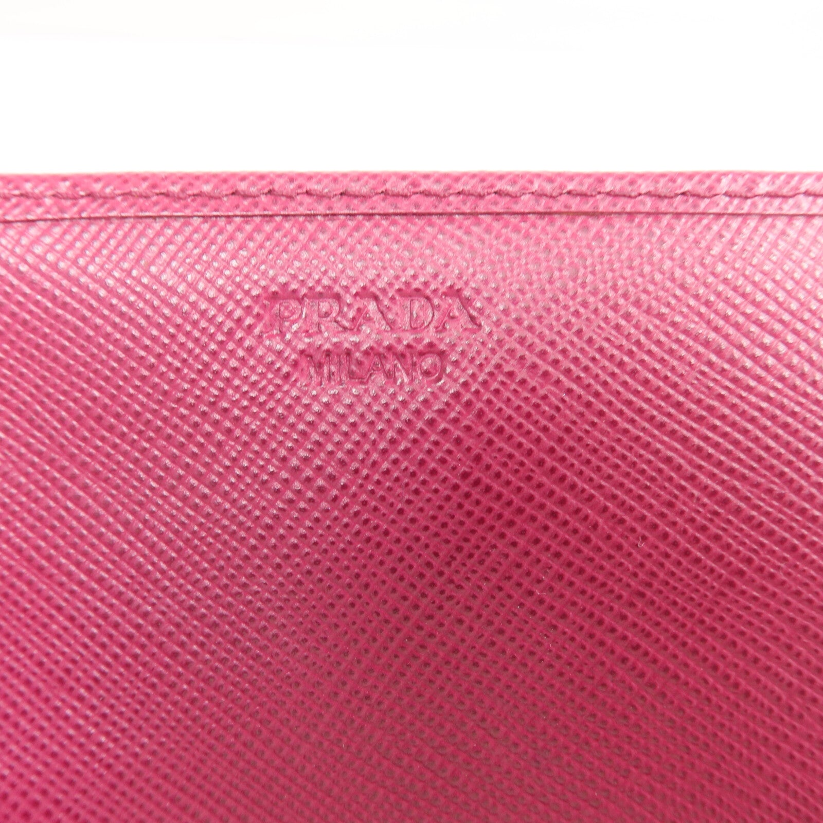 PRADA 【激減優惠】牛皮皮革Long Wallet金扣長錢包