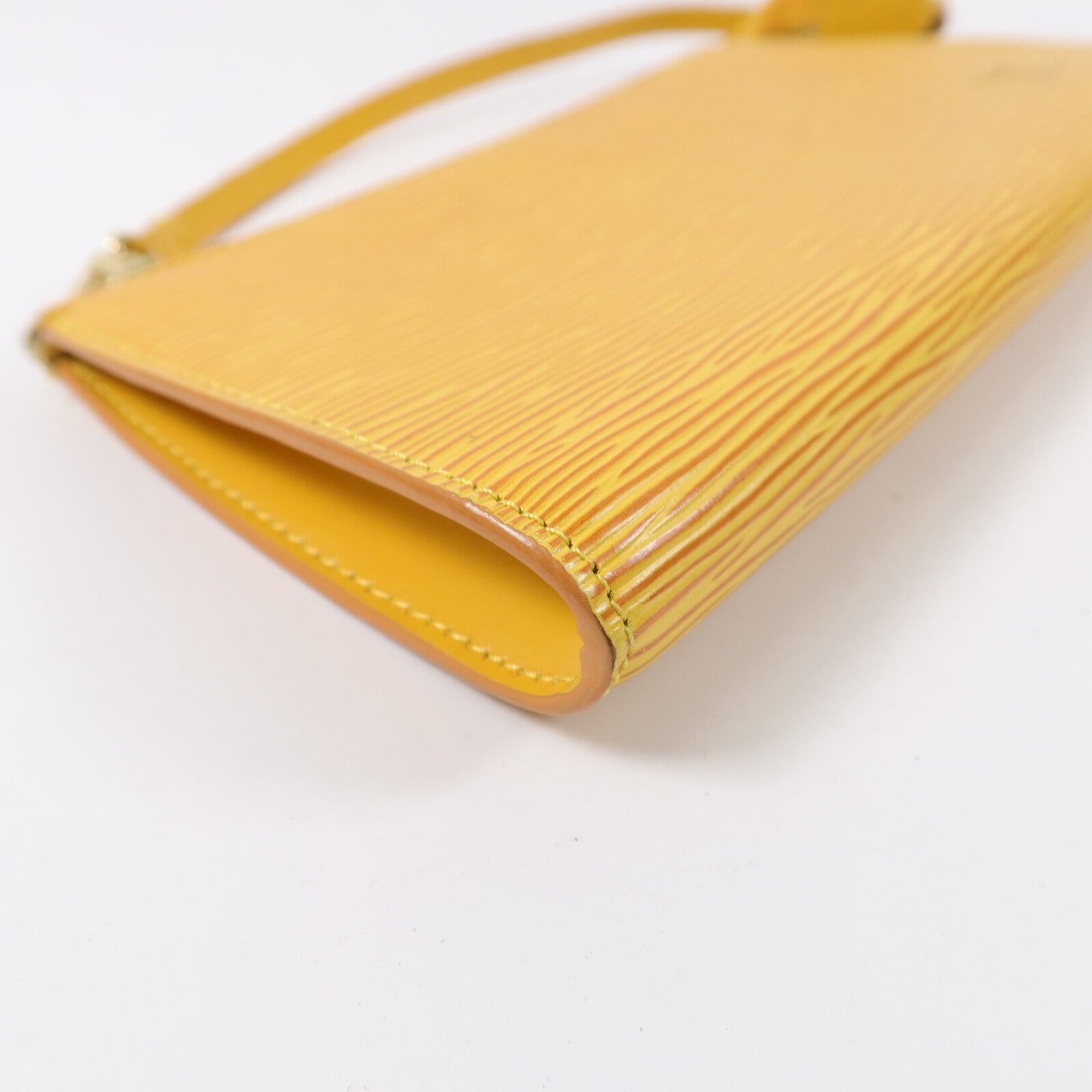 LOUIS VUITTON Epi Pochette Accessoires肩背袋