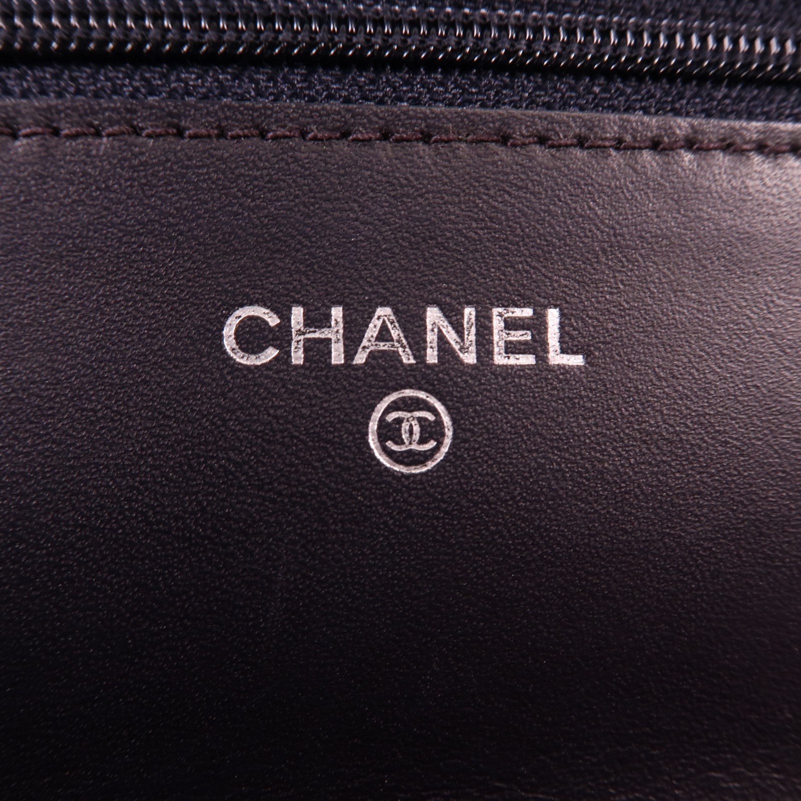 CHANEL 牛皮皮革WOC Wallet On Chain銀扣鏈帶肩背袋
