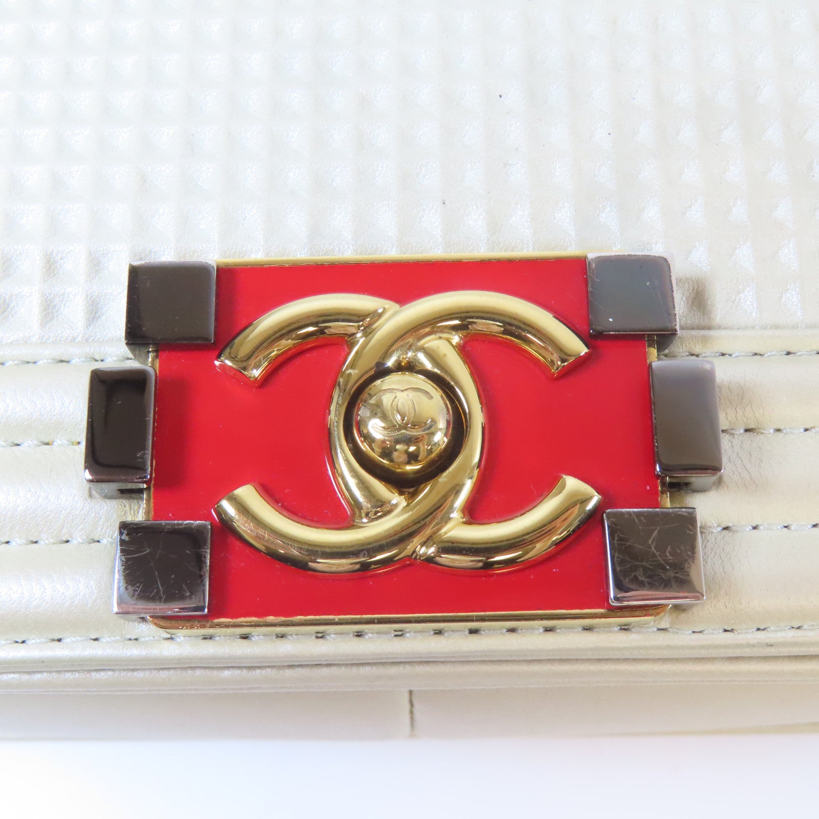 CHANEL 【激減優惠】牛皮皮革Chanel Boy Chain Shoulder金扣鏈帶肩背袋米色
