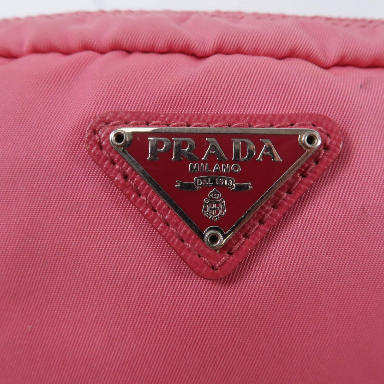 PRADA 尼龍Pouch小袋