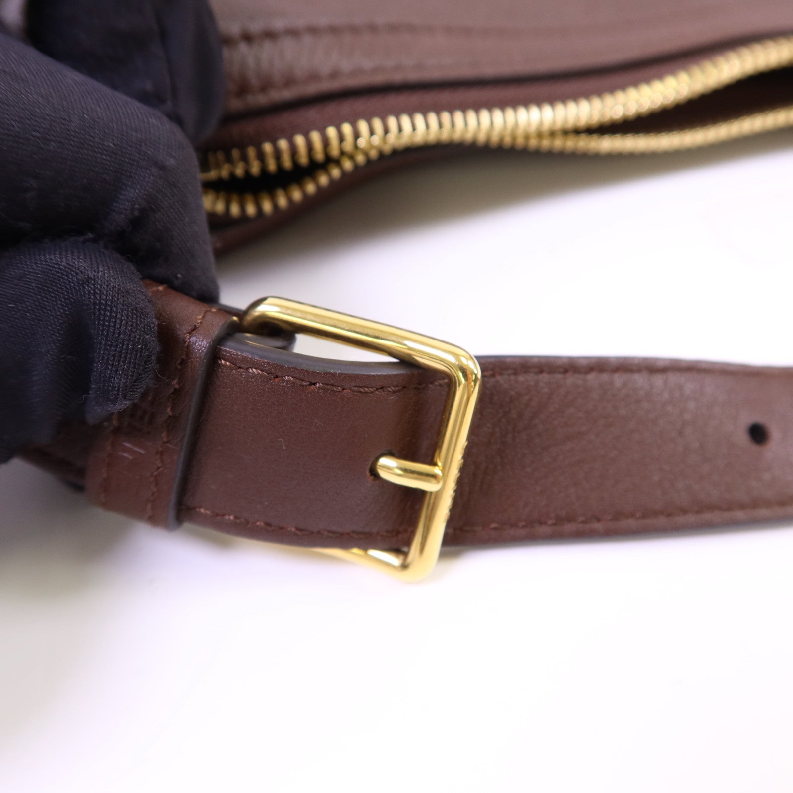 CELINE 【激減優惠】牛皮皮革Heloise Bag金扣肩背袋