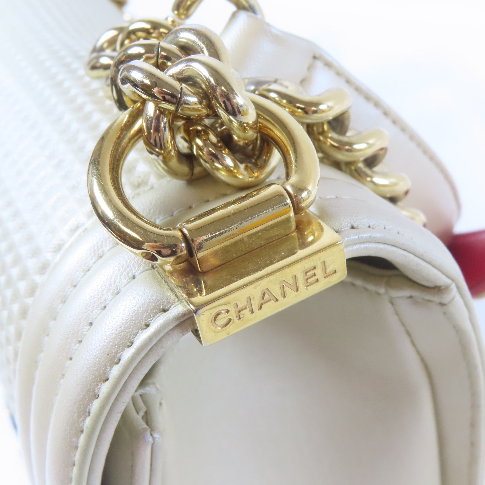 CHANEL 【激減優惠】牛皮皮革Chanel Boy Chain Shoulder金扣鏈帶肩背袋米色