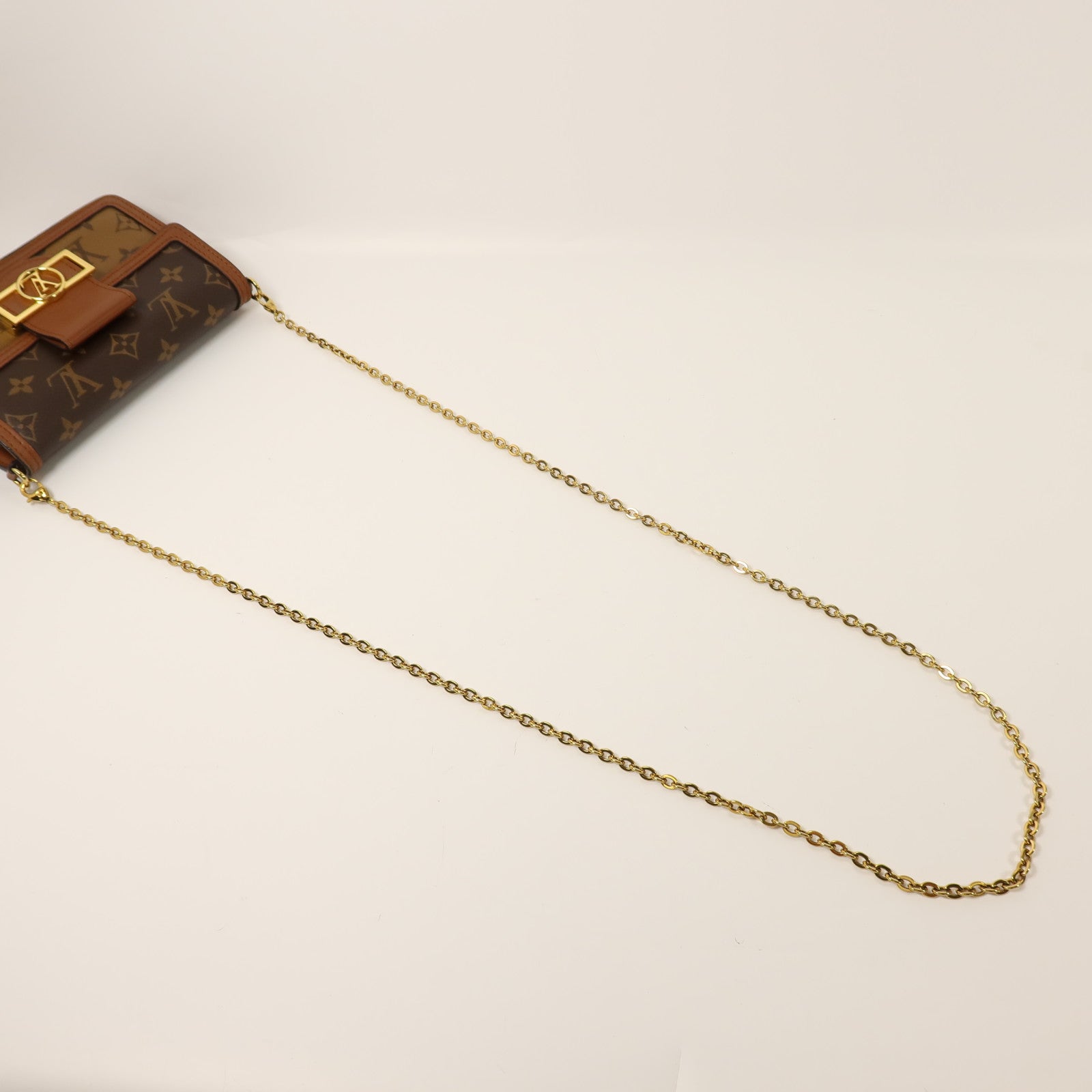 LOUIS VUITTON Monogram Reverse Dauphinec金扣鏈帶肩背袋