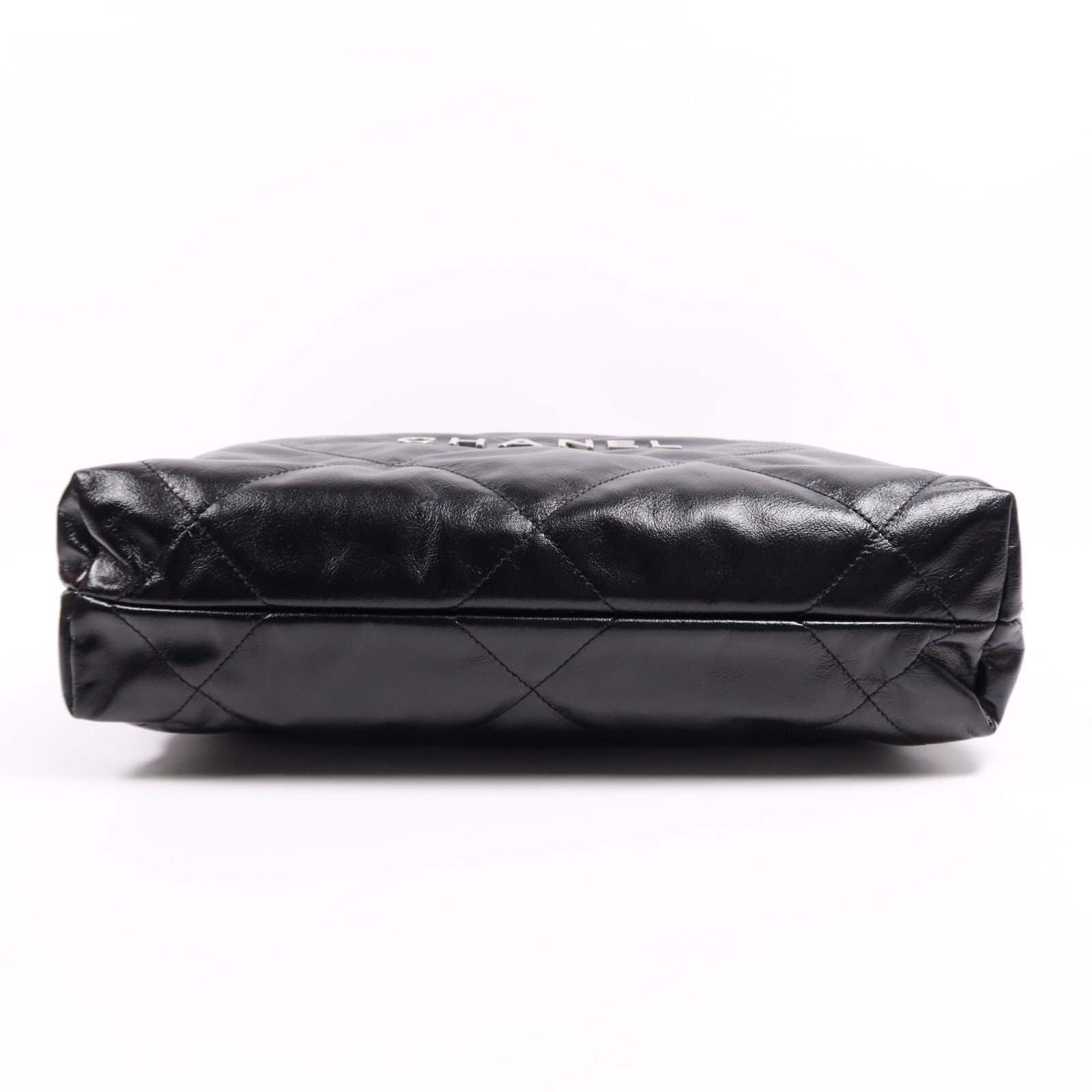 CHANEL 牛皮皮革Chanel 22 Small銀扣鏈帶肩背袋