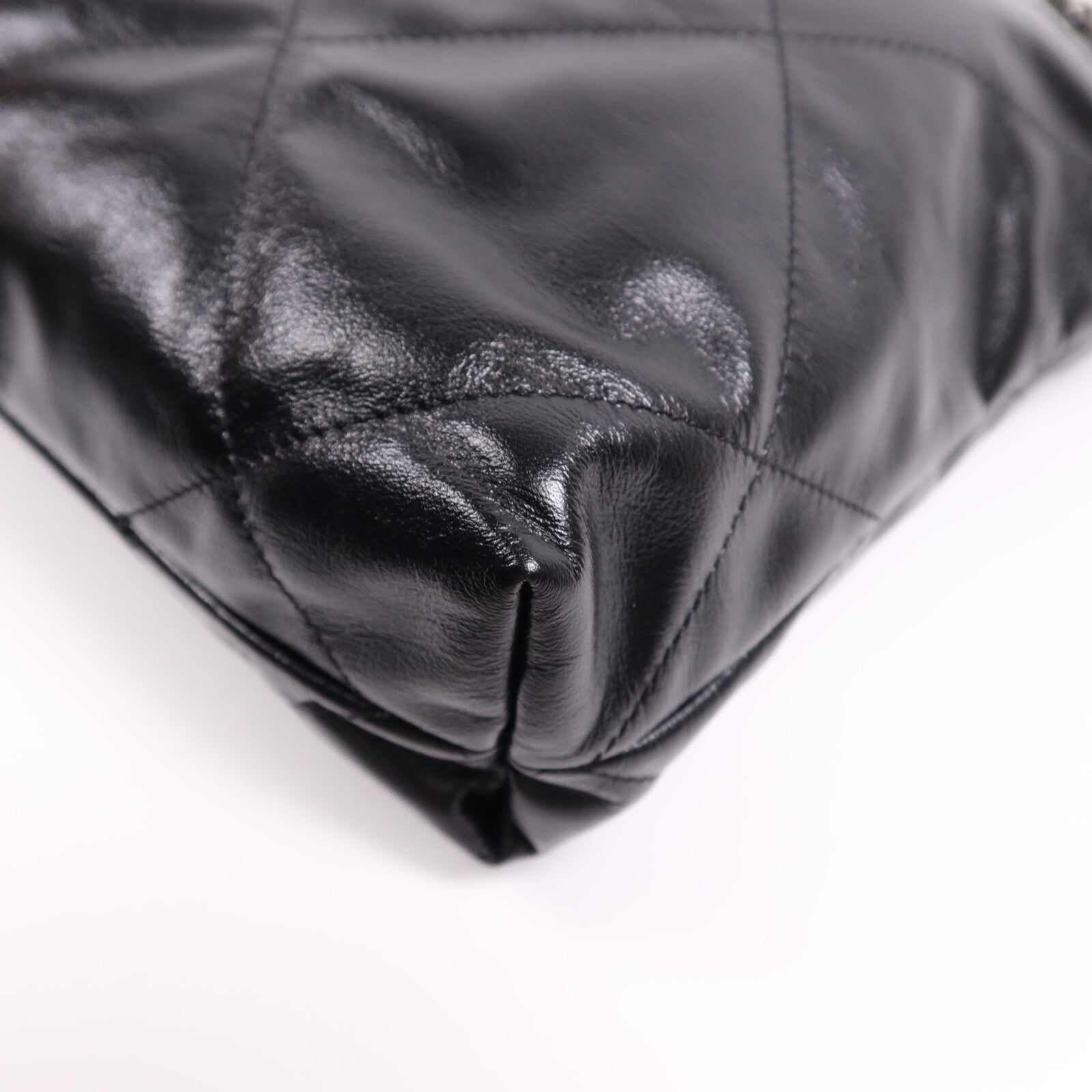 CHANEL 牛皮皮革Chanel 22 Small銀扣鏈帶肩背袋