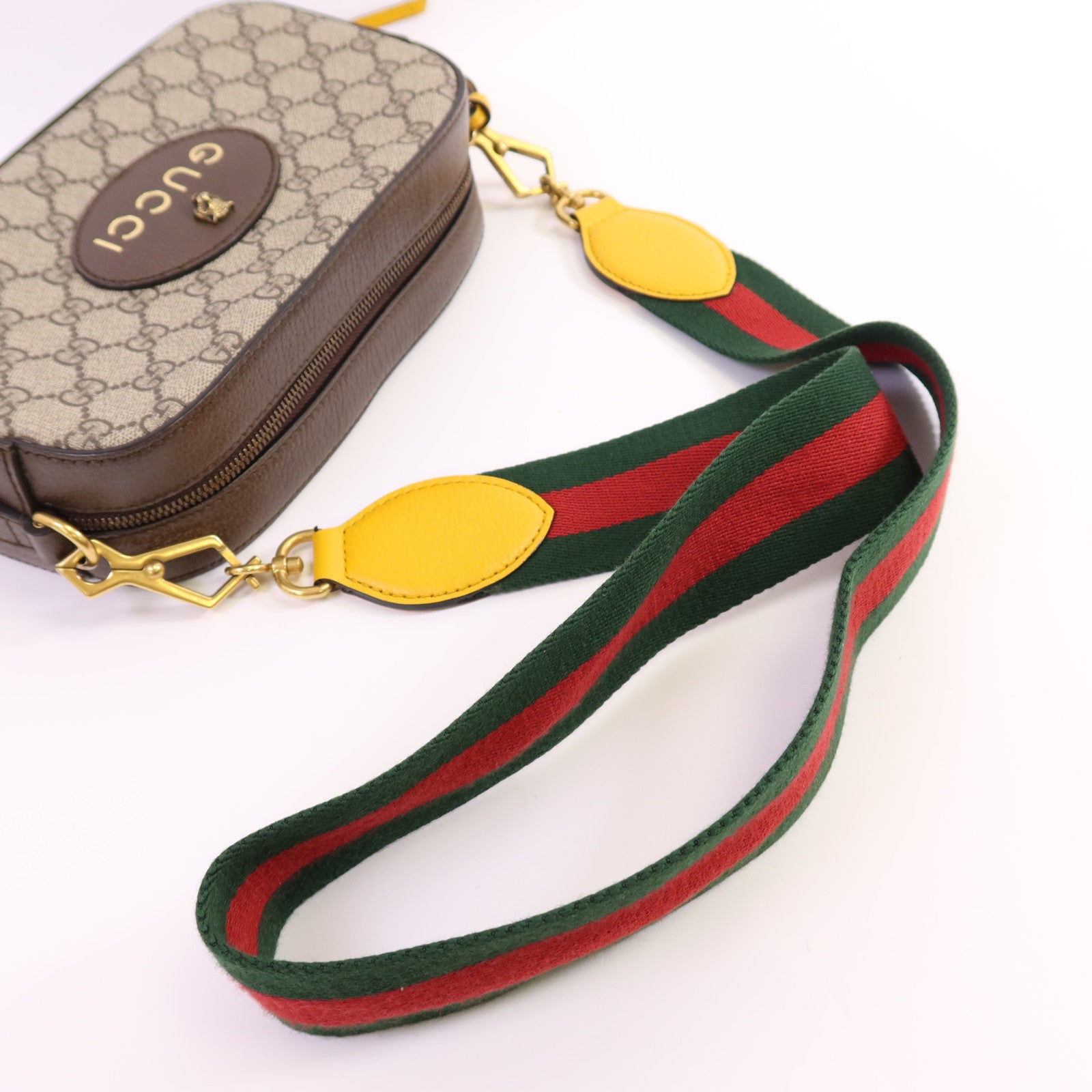 GUCCI 塗層帆布GG Supreme Messenger金扣肩背袋
