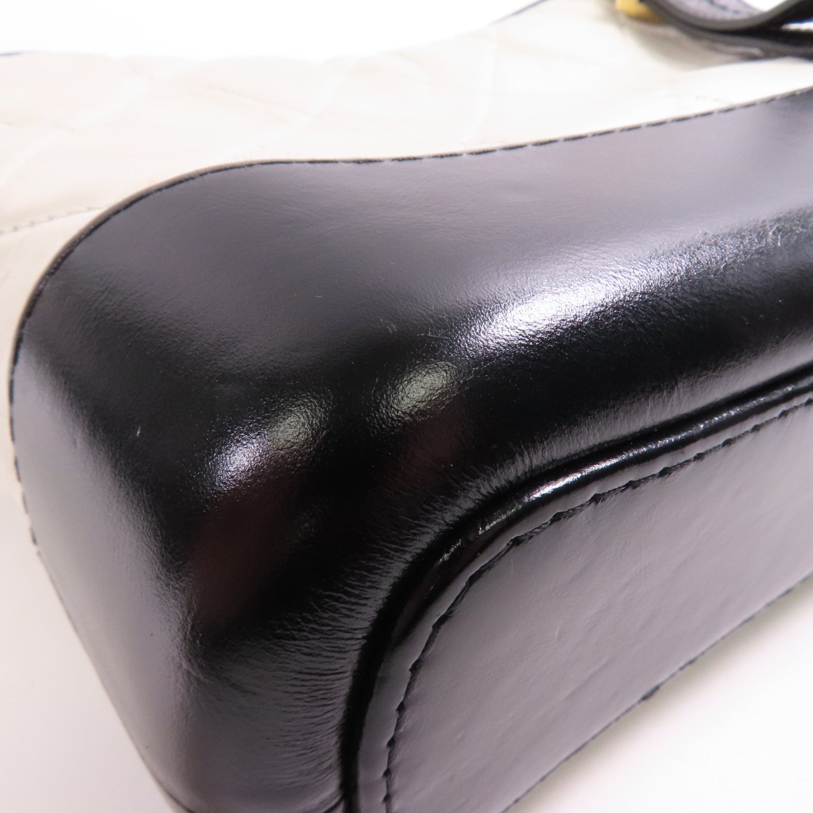 CHANEL 牛皮皮革Gabrielle Small金扣鏈帶肩背袋