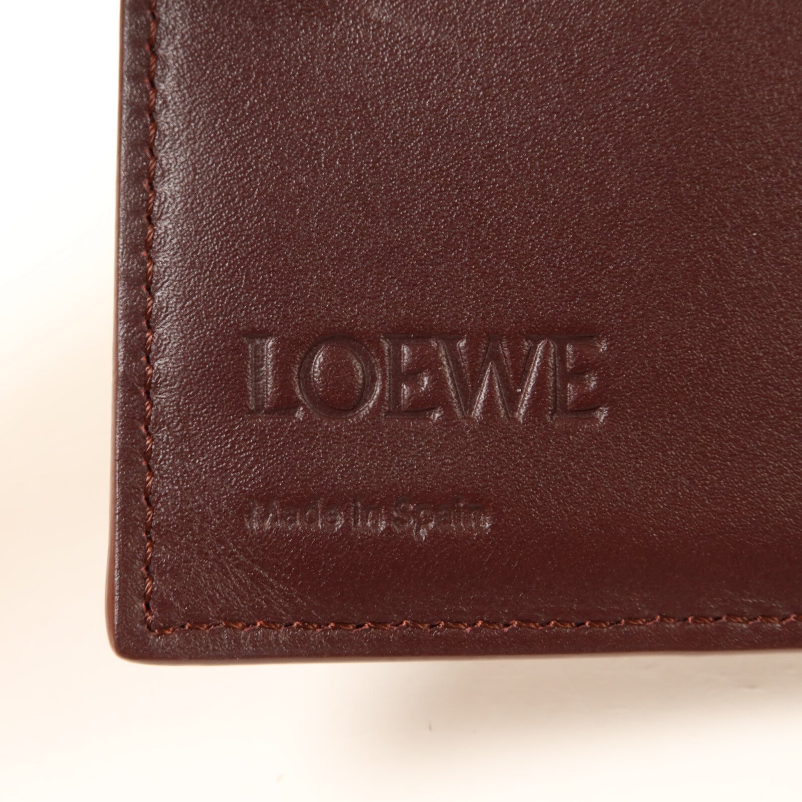 LOEWE 牛皮皮革Puzzle Slim Compact Wallet錢包