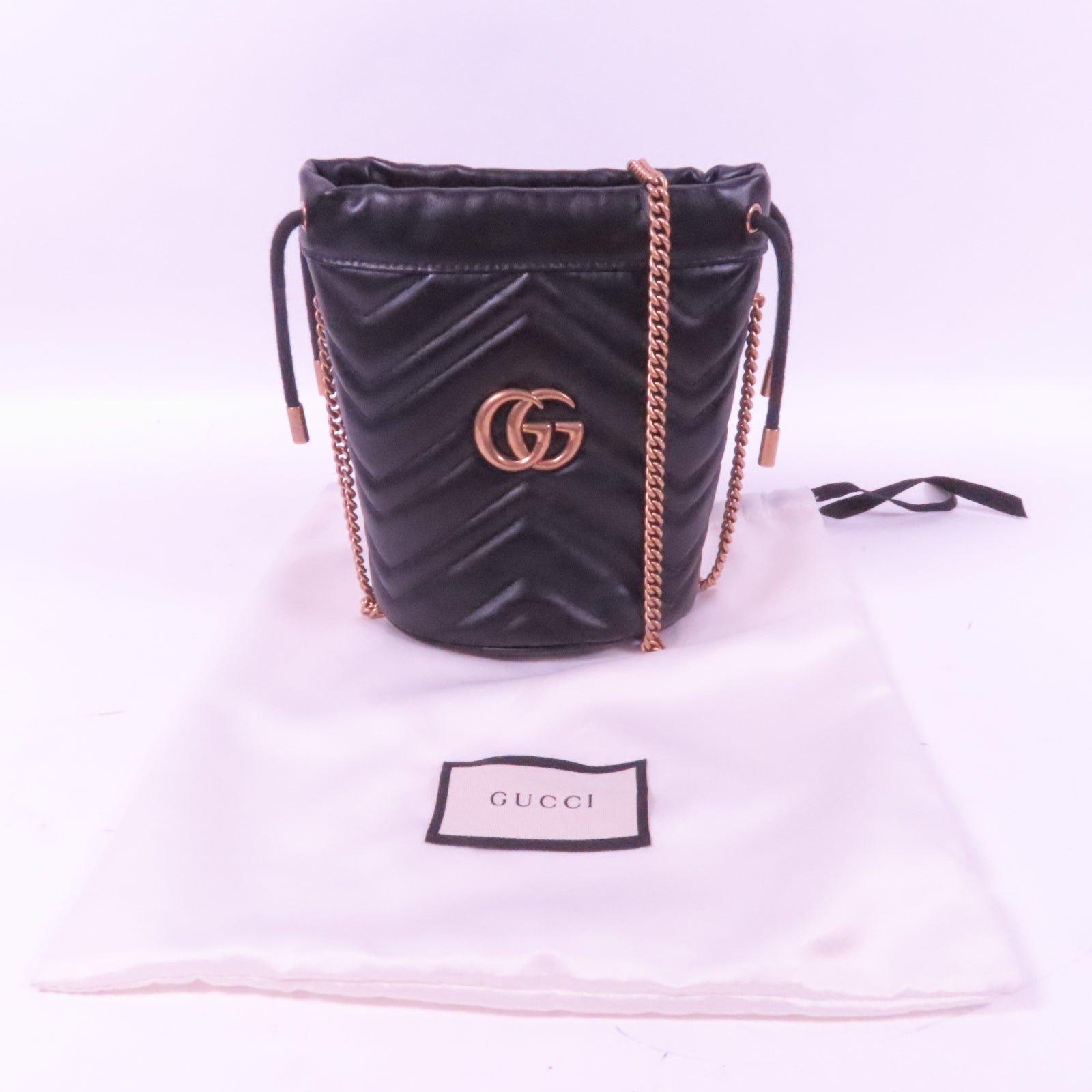 GUCCI 皮革GG Marmont金扣鏈帶肩背袋黑色