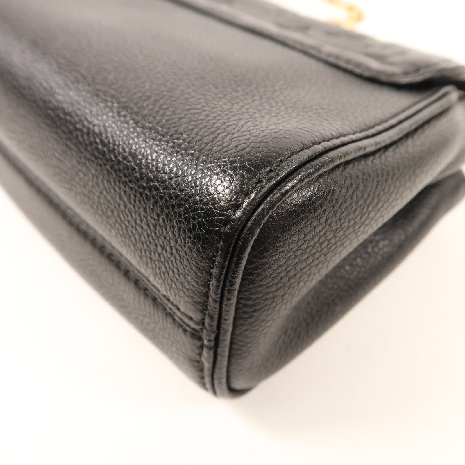 LOUIS VUITTON 【激減優惠】Monogram Empreinte Saint Germain BB金扣鏈帶肩背袋