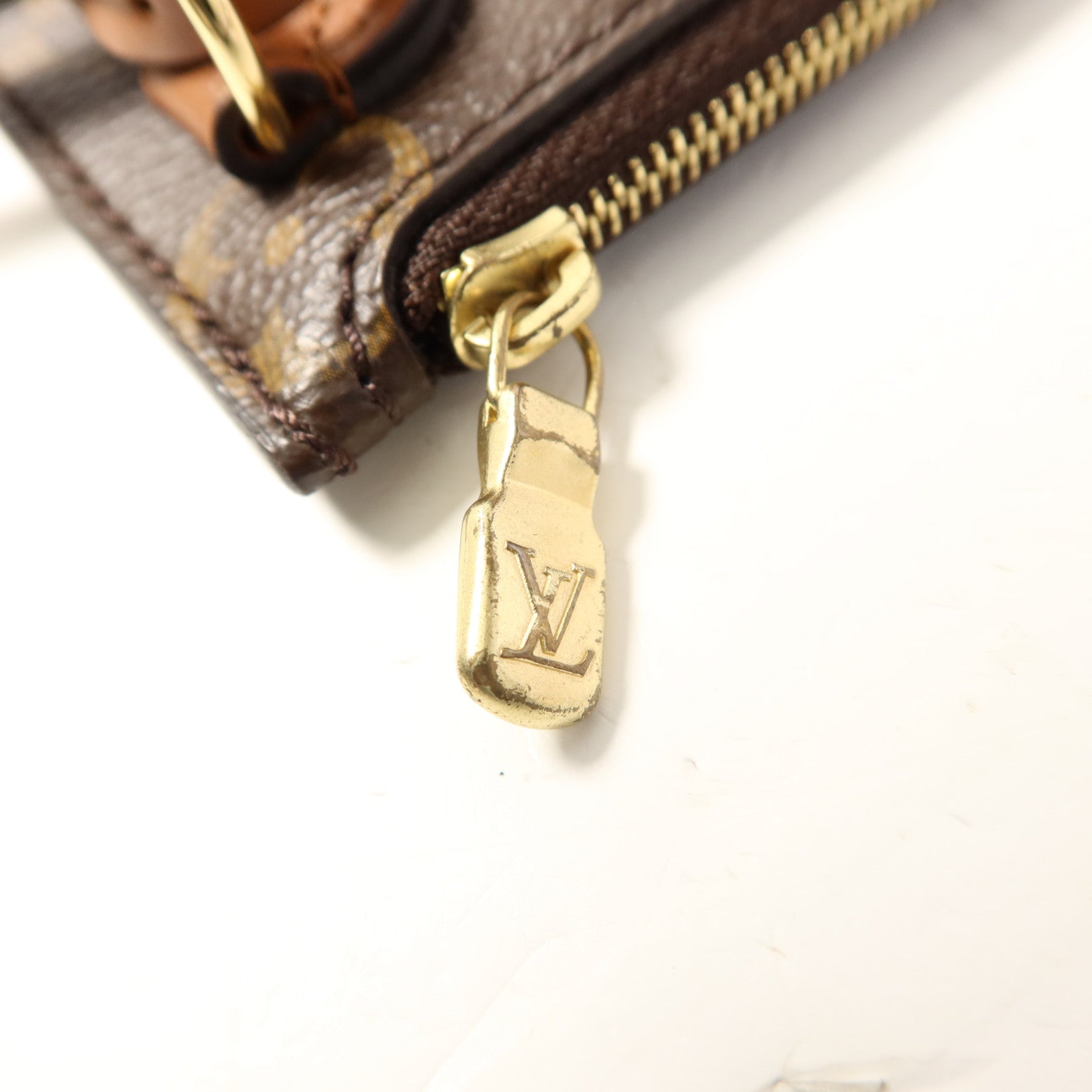 LOUIS VUITTON Monogram Reverse Loop Hobo金扣手挽肩背兩用袋棕色