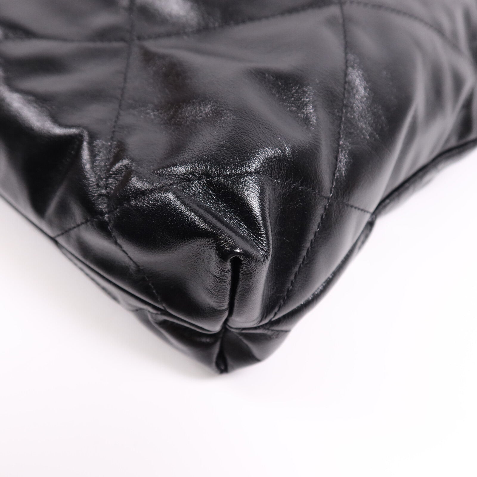 CHANEL 牛皮皮革Chanel 22 Small銀扣鏈帶肩背袋