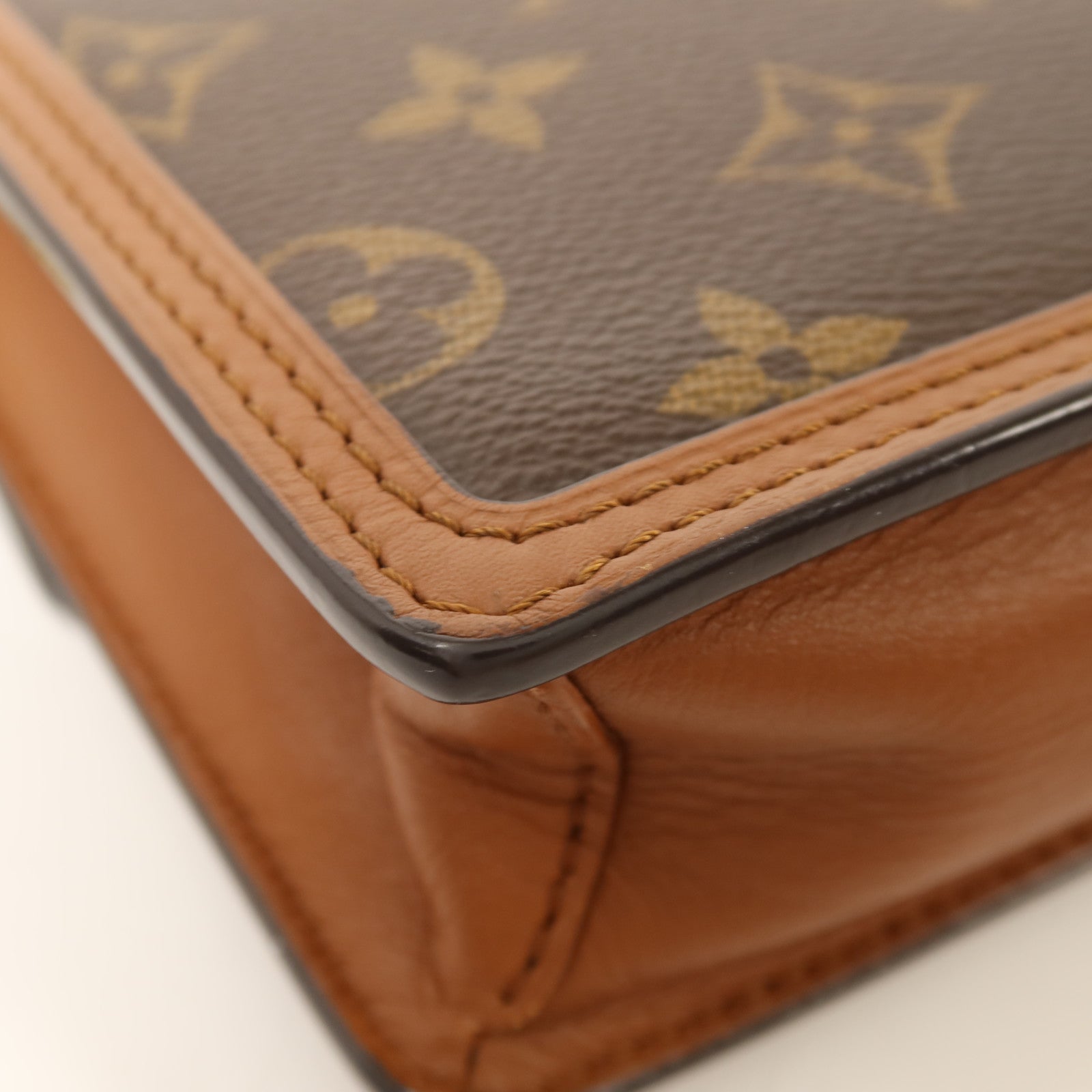 LOUIS VUITTON Monogram Reverse Dauphinec金扣鏈帶肩背袋