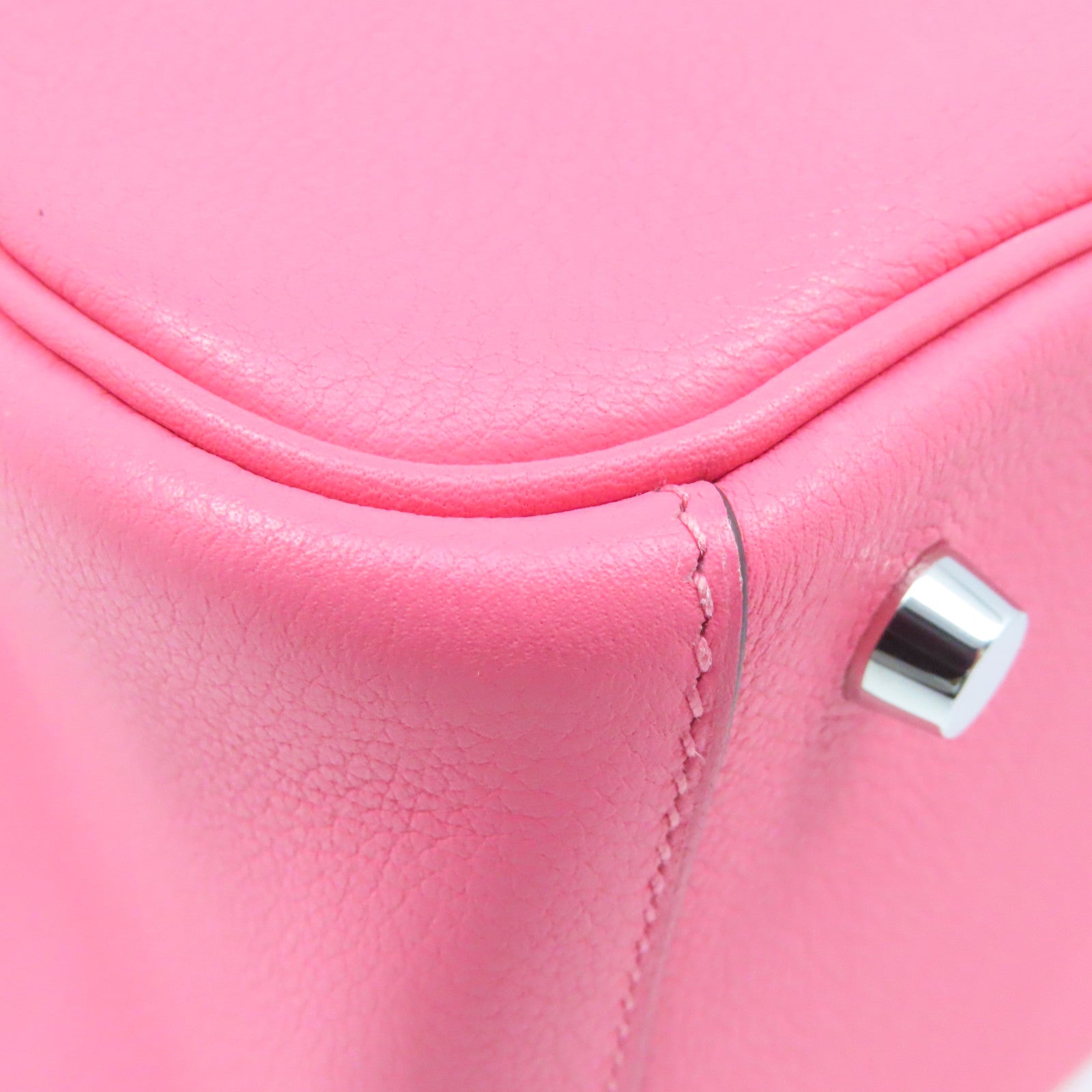 HERMES Evercolor皮革Lindy 26银扣手挽肩背两用袋Rose Lipstick粉红色