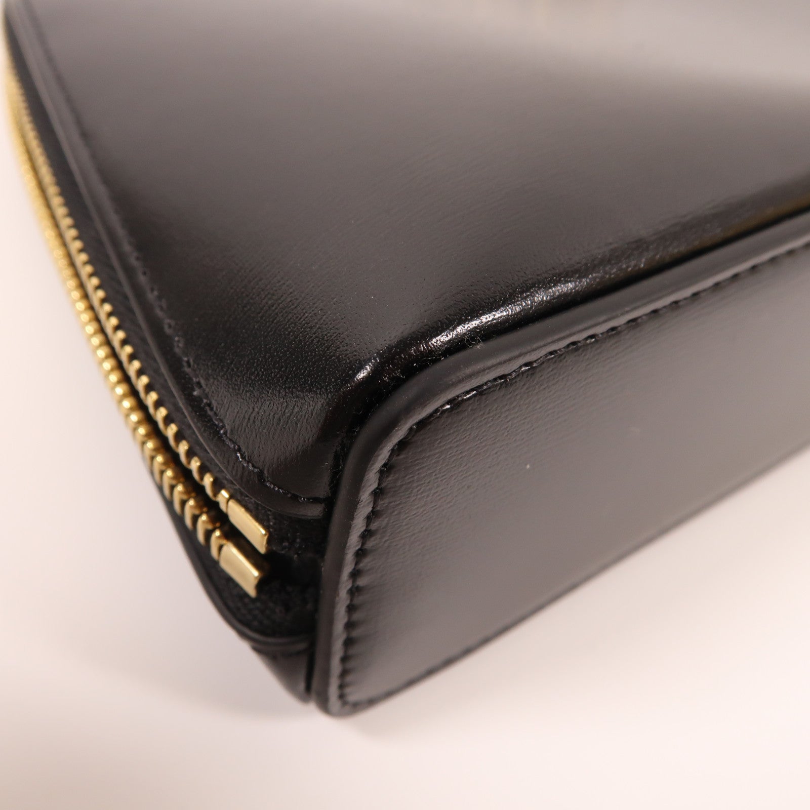 CELINE 牛皮皮革Pouch金扣手拿包