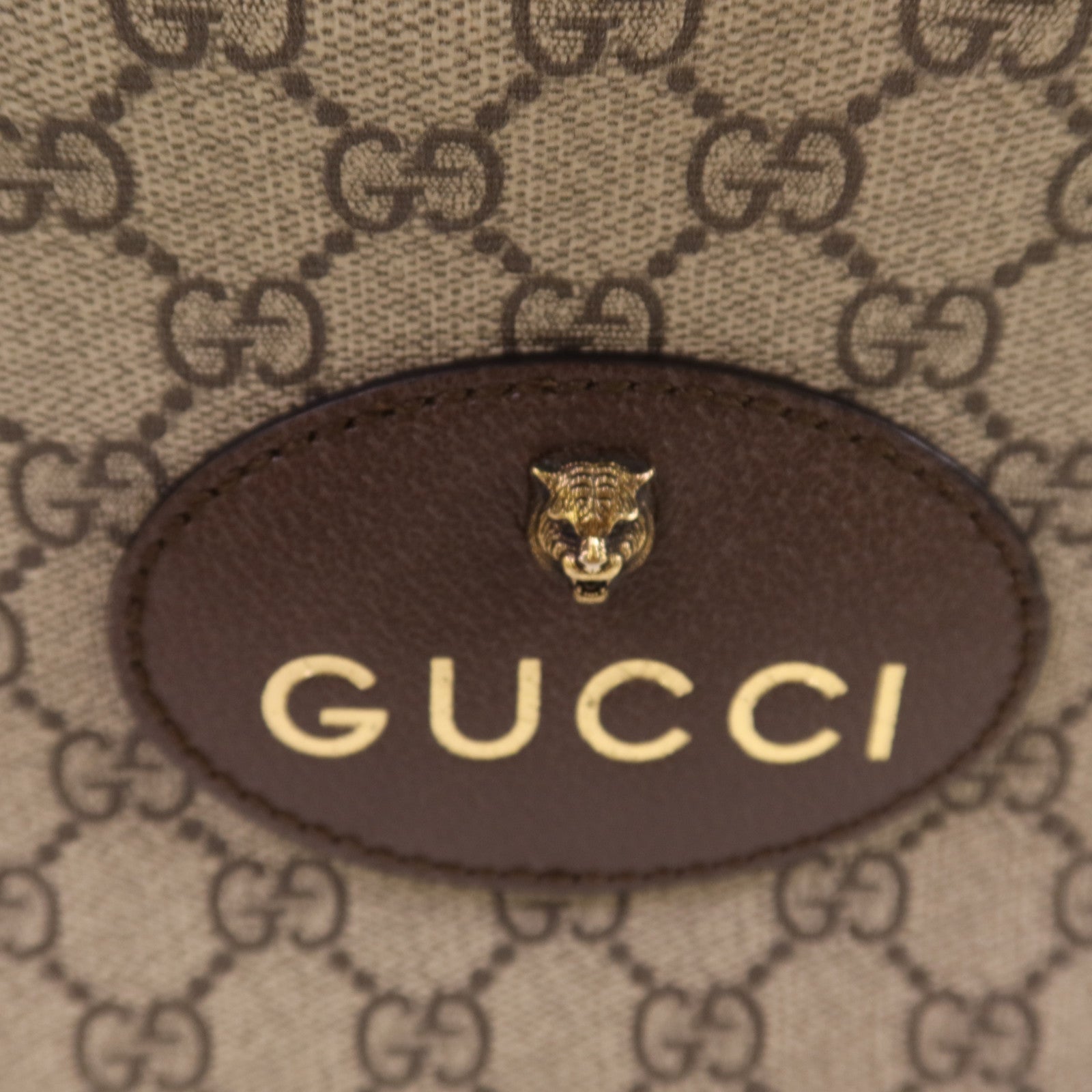 GUCCI 塗層帆布GG Supreme Messenger金扣肩背袋