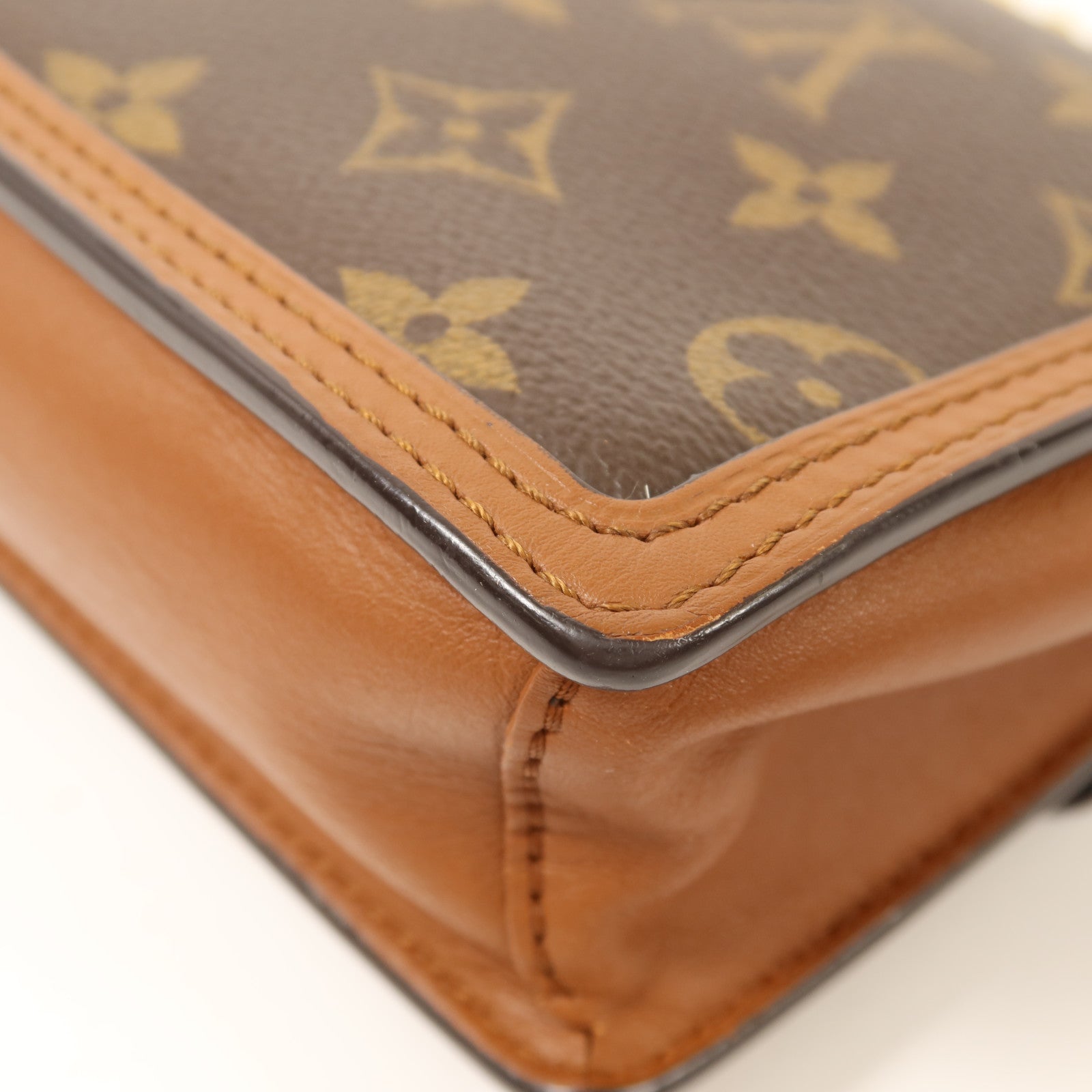 LOUIS VUITTON Monogram Reverse Dauphinec金扣鏈帶肩背袋