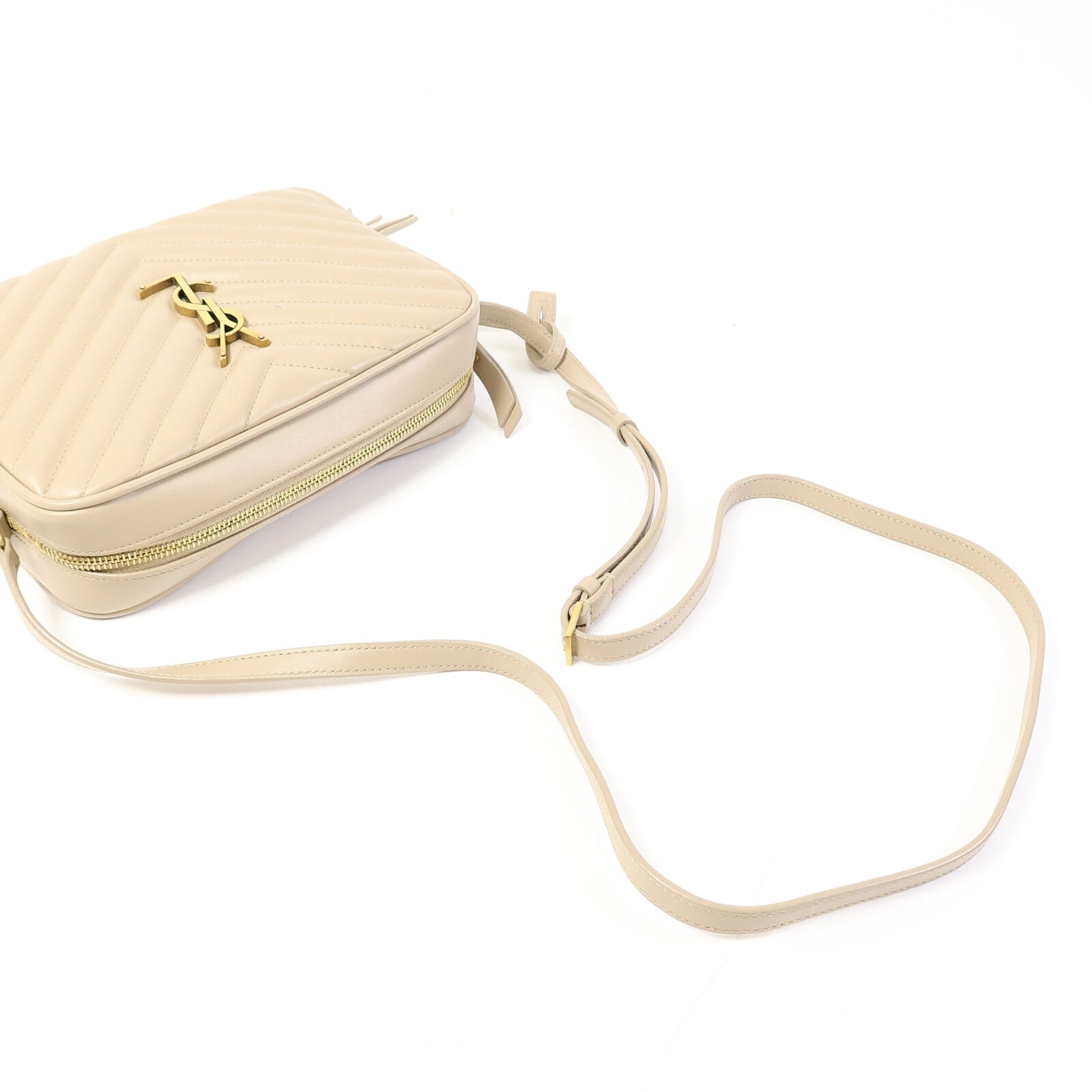 SAINT LAURENT 牛皮皮革LOU Monogram Camera Shoulder Bag金扣肩背袋