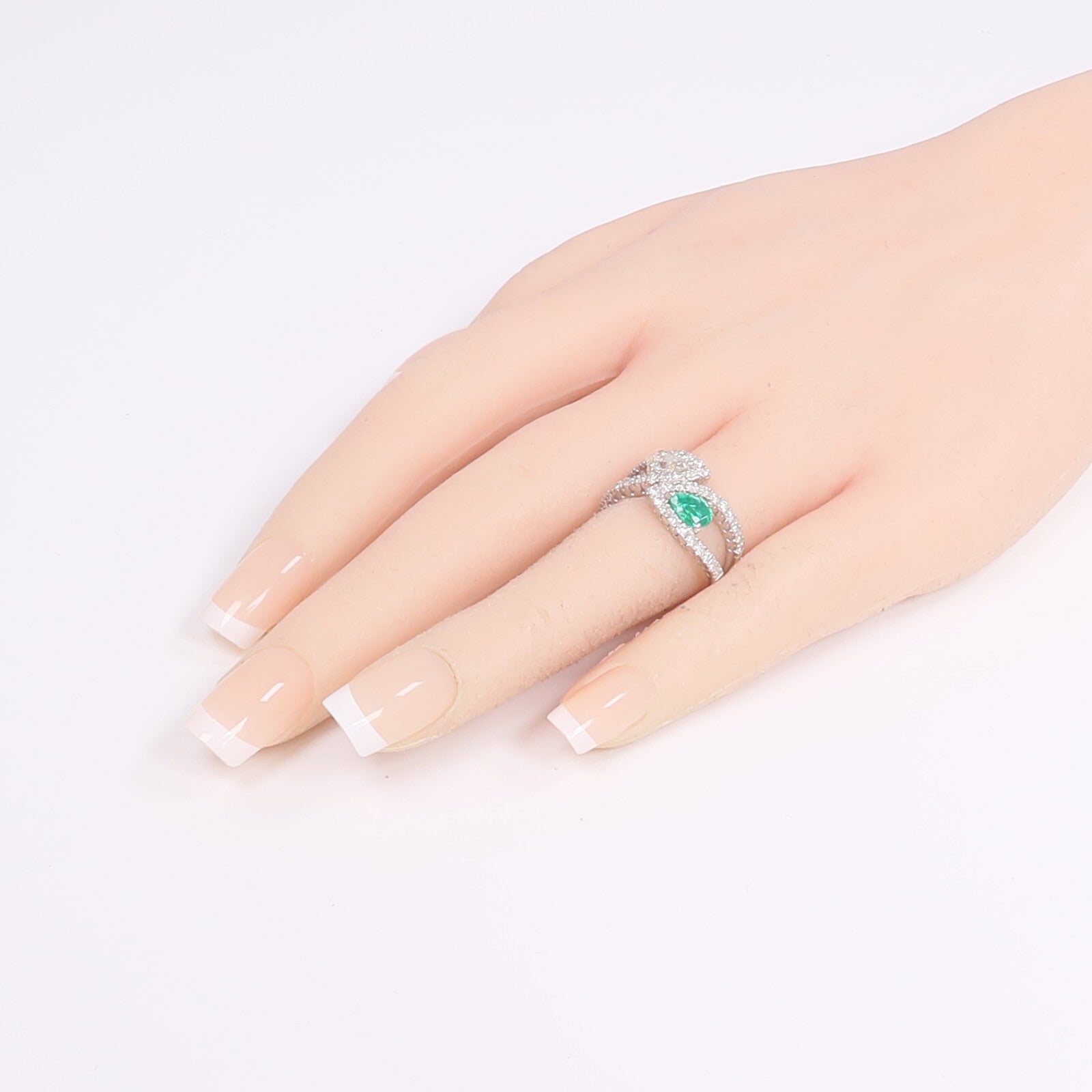 JEWELRY PT950鉑金Emerald Diamond Ring綠寶石/鑽石戒指