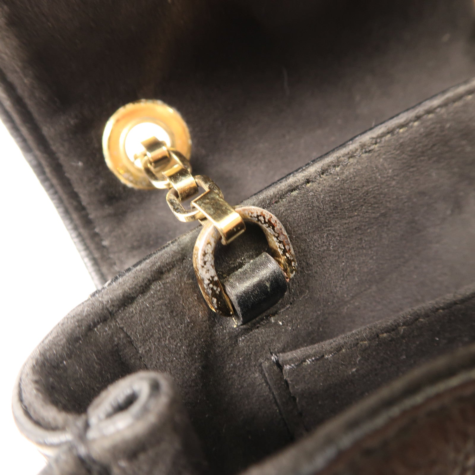 LOUIS VUITTON Monogram Empreinte Saint Germain BB金扣鏈帶肩背袋