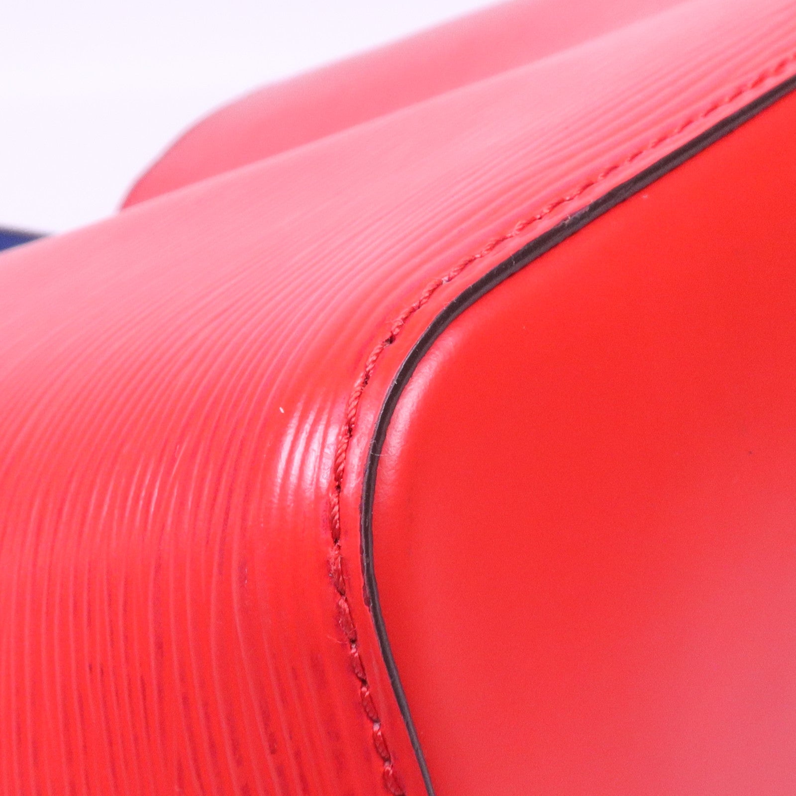 LOUIS VUITTON Epi NeoNoe MM銀扣手挽肩背兩用袋