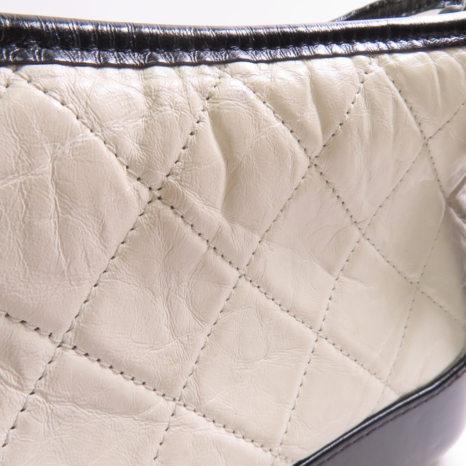 CHANEL 牛皮皮革Gabrielle Small金扣鏈帶肩背袋