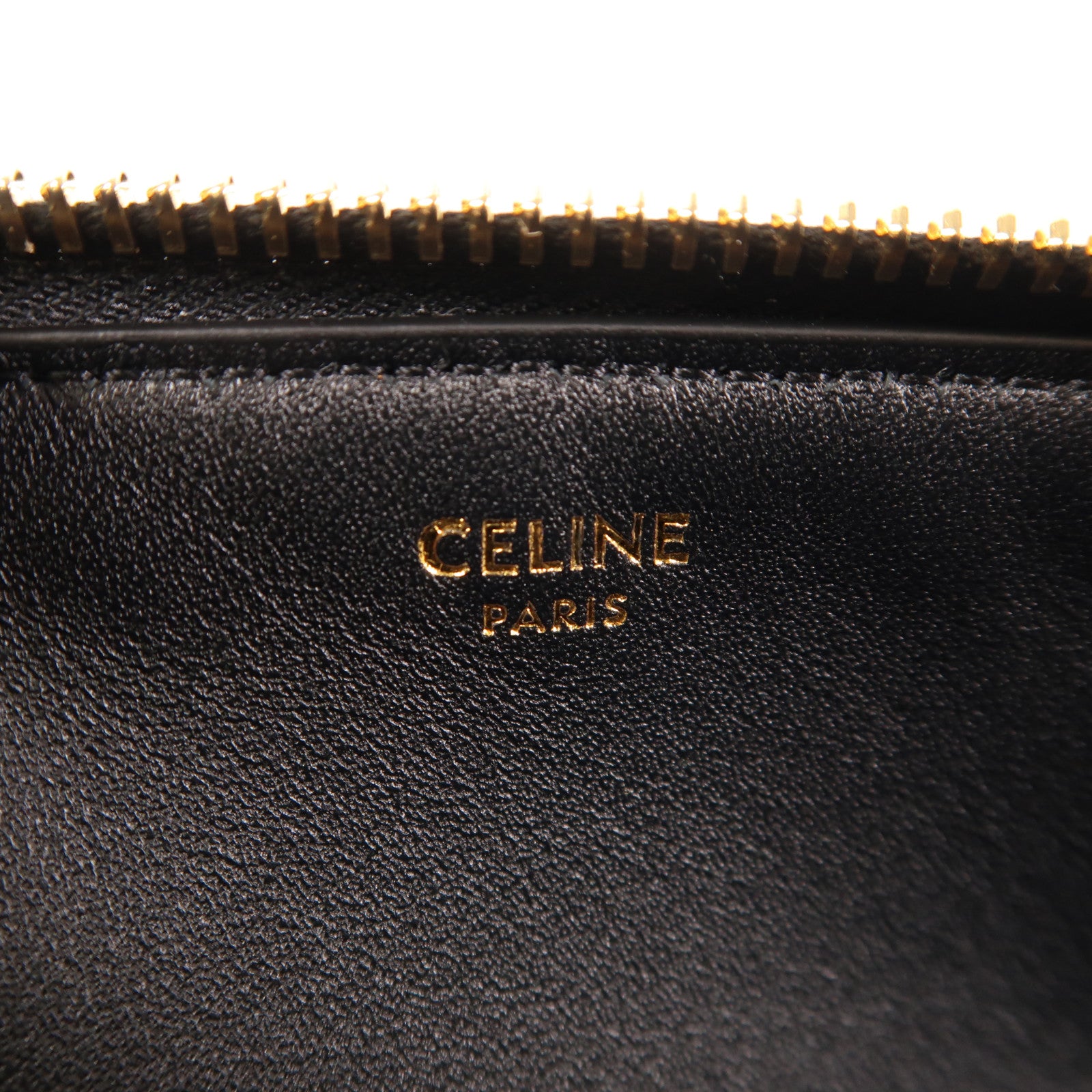 CELINE 牛皮皮革Pouch金扣手拿包