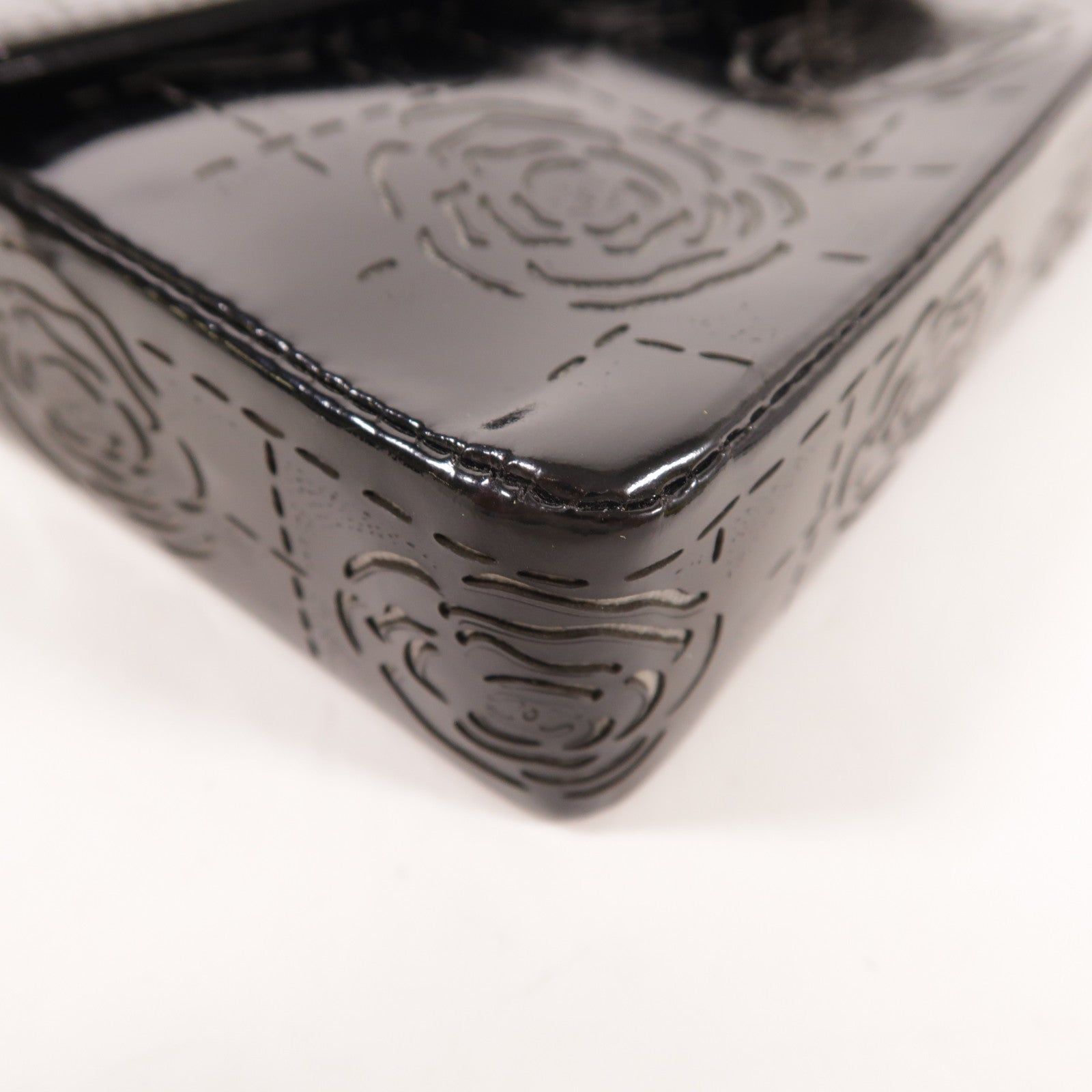 CHANEL 漆皮皮革Shoulder Bag銀扣鏈帶肩背袋