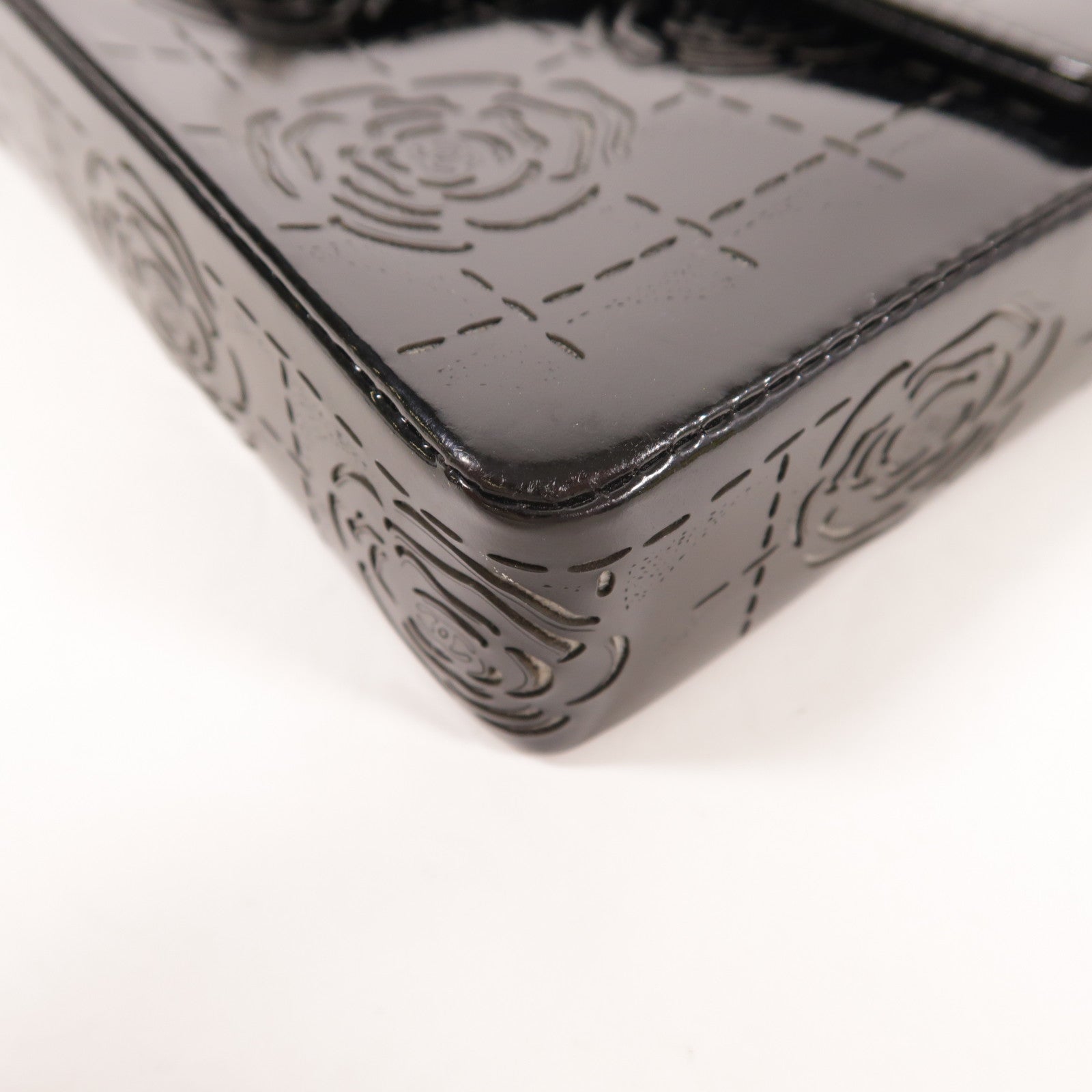 CHANEL 漆皮皮革Shoulder Bag銀扣鏈帶肩背袋