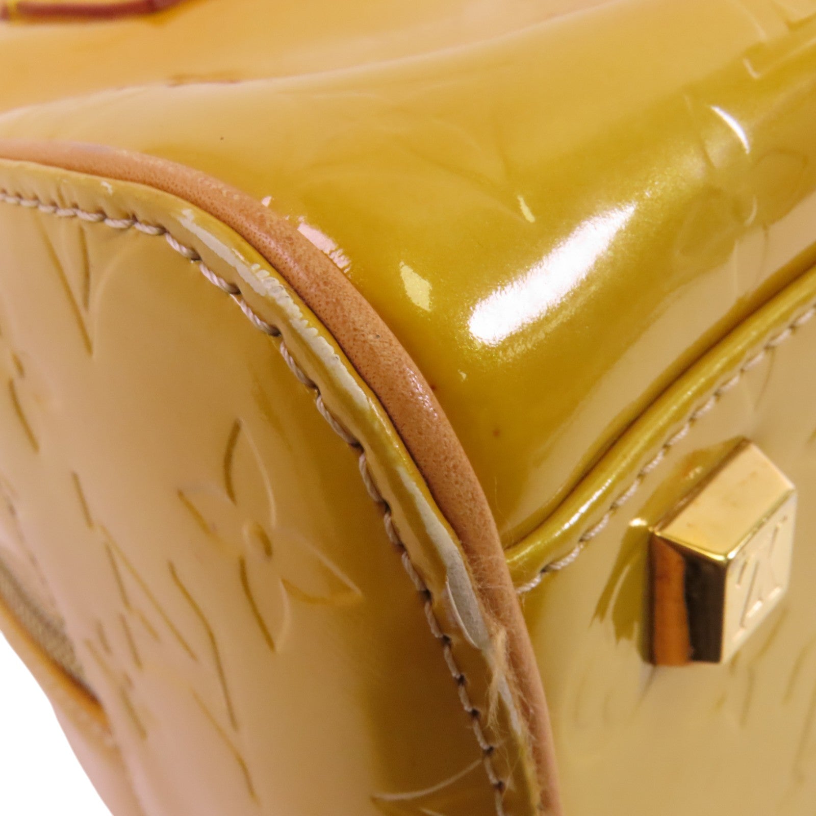 LOUIS VUITTON Monogram Vernis Tompkins Square金扣手挽袋