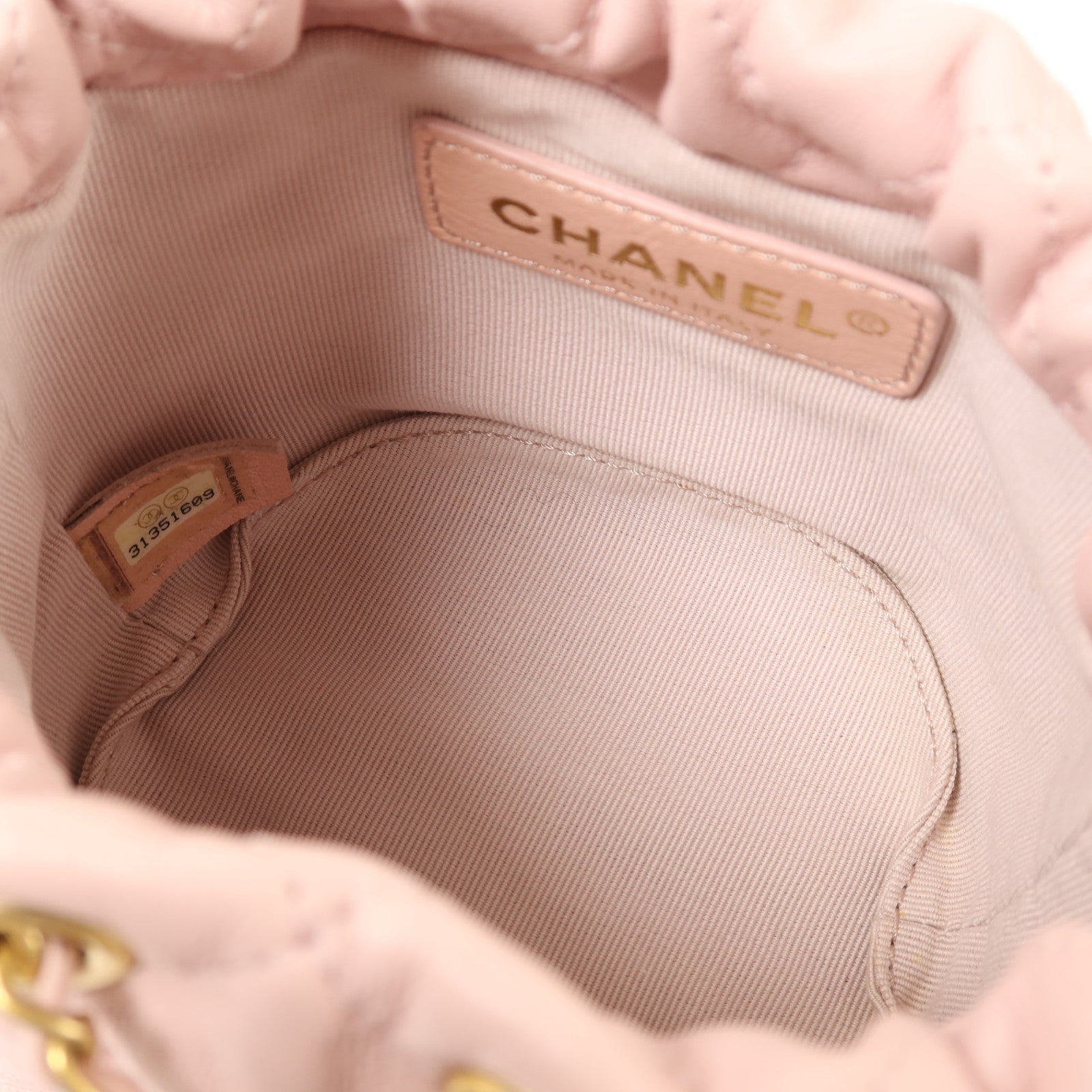 CHANEL 【激減優惠】羊皮皮革Bucket Pearl Bag金扣肩背袋
