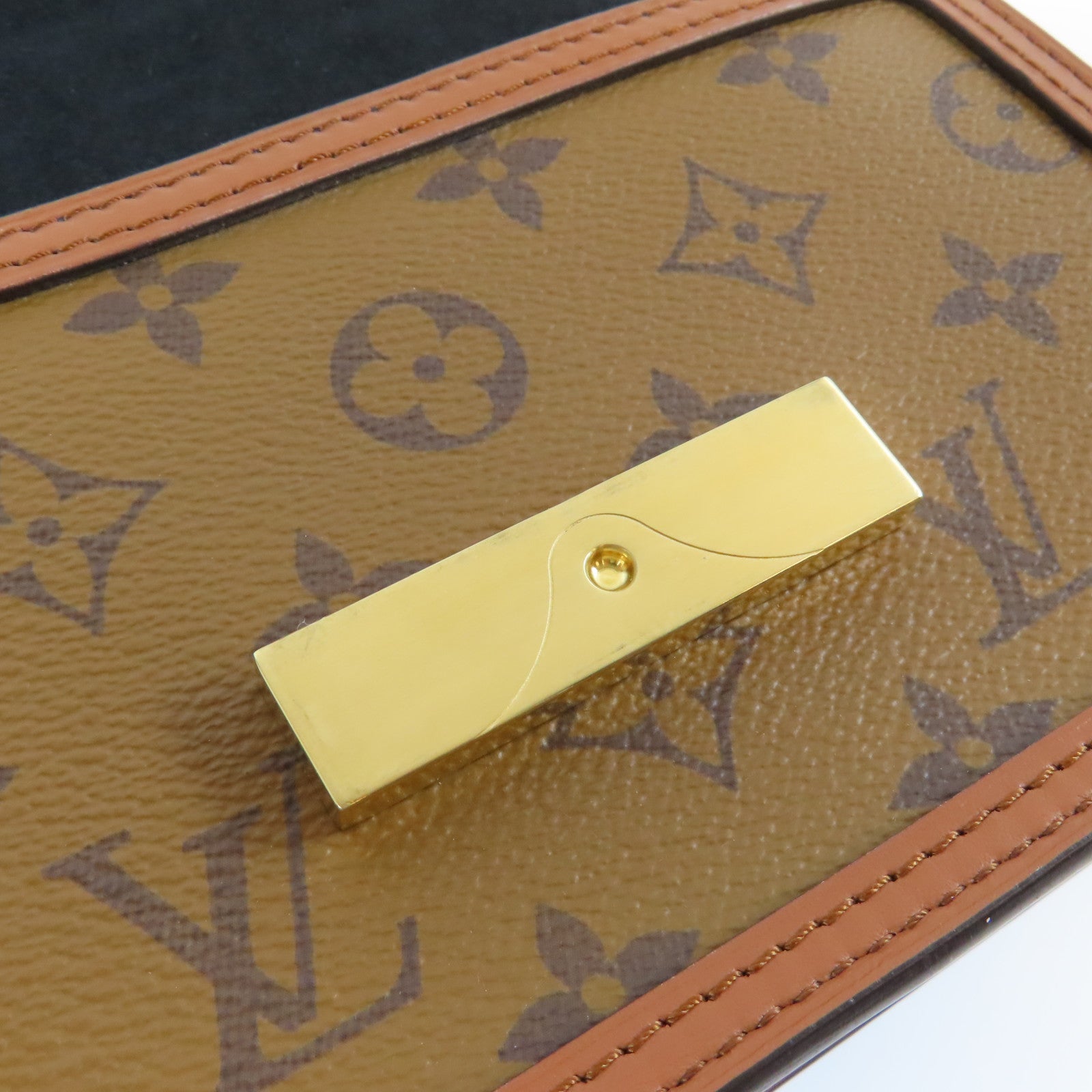LOUIS VUITTON Monogram Reverse Dauphine金扣鏈帶肩背袋啡色