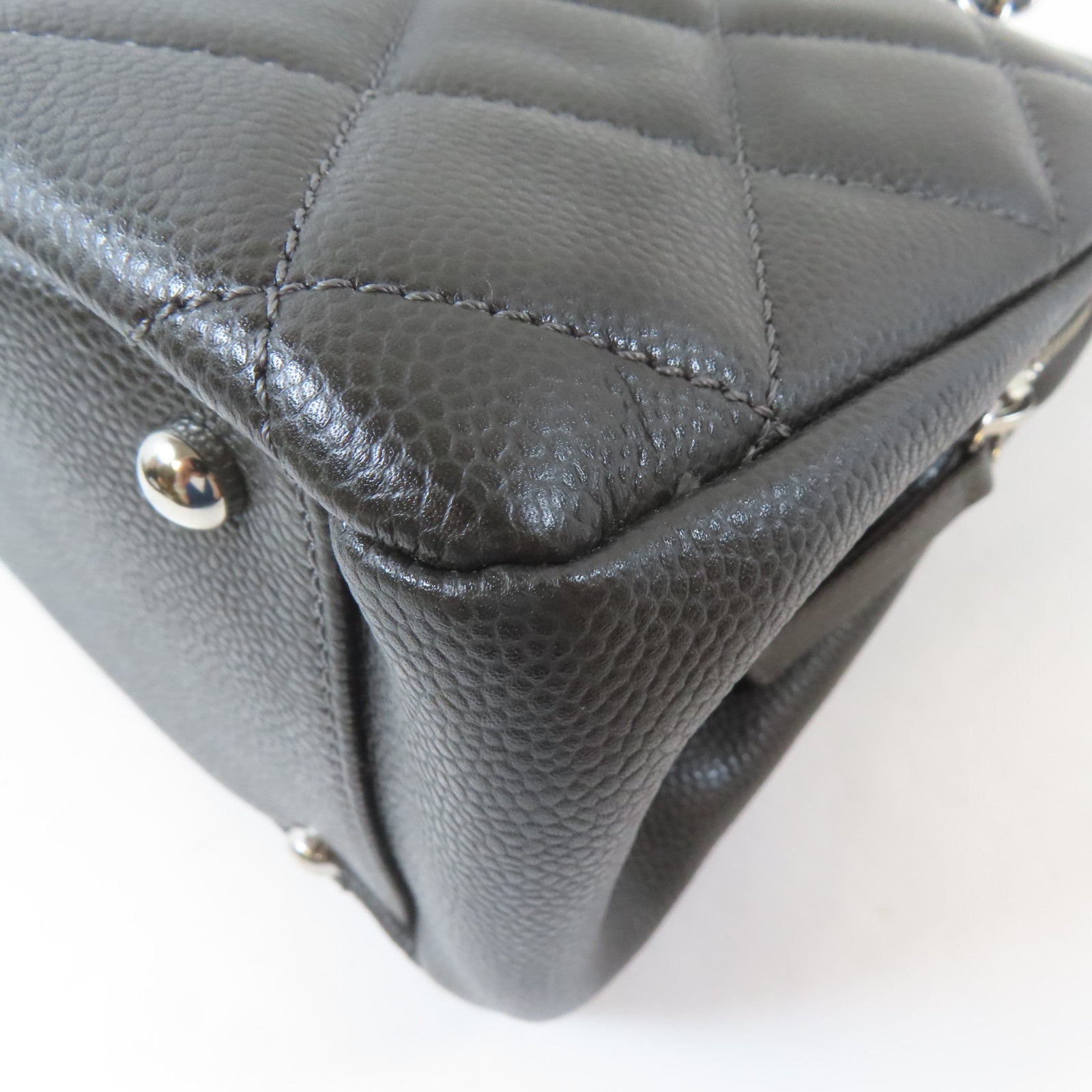 CHANEL 【激減優惠】菱格牛皮皮革Chain Shoulder Bag銀扣鏈帶肩背袋灰褐色