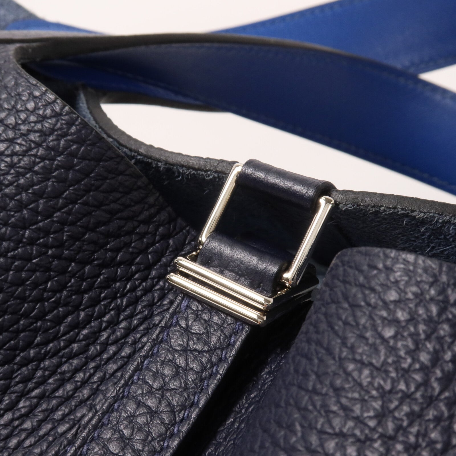 HERMES Clemence皮革Picotin MM扣手挽袋Bleu Nuit