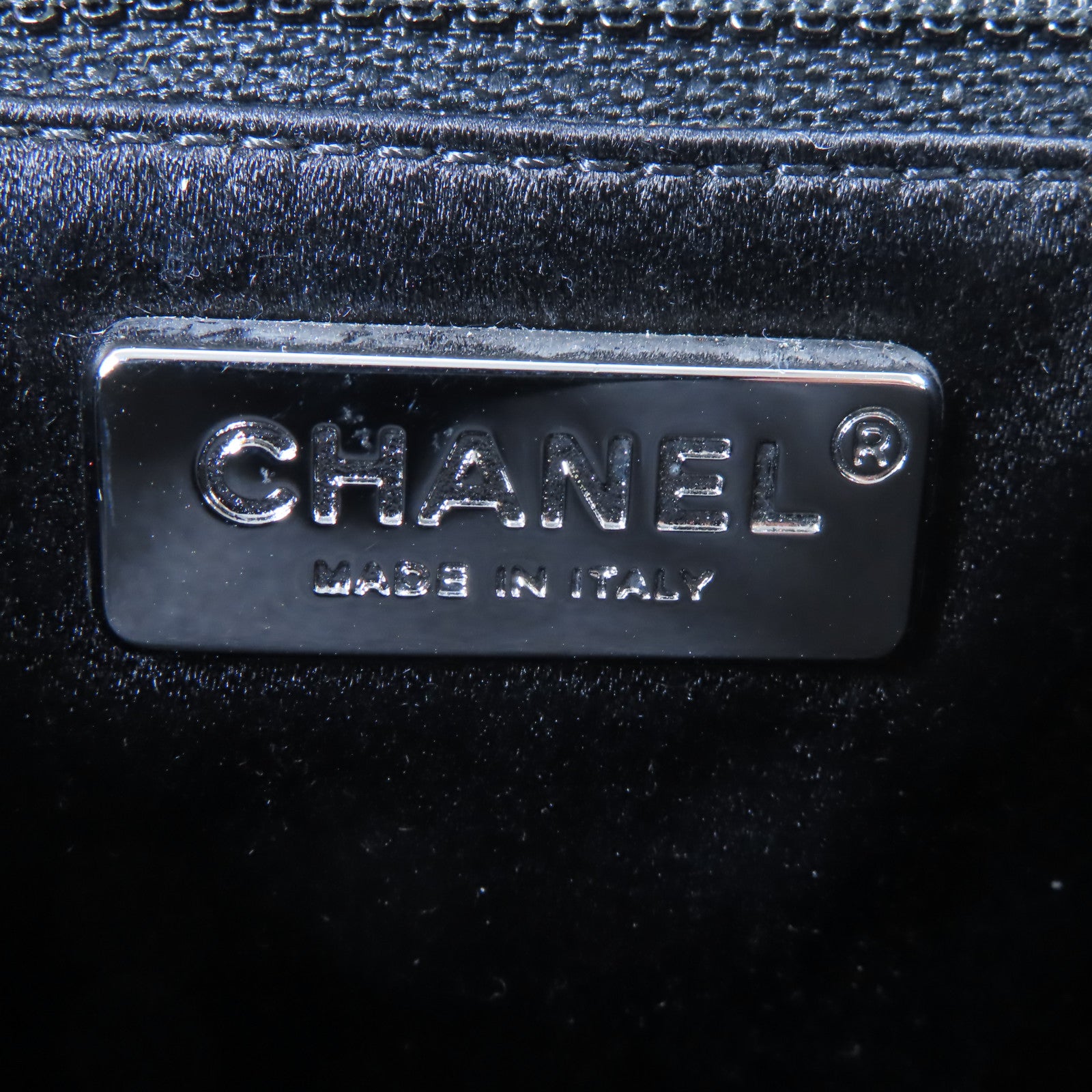 CHANEL 羊皮皮革Fresh Air Clutch銀扣手拿包紅色/黑色/藍色