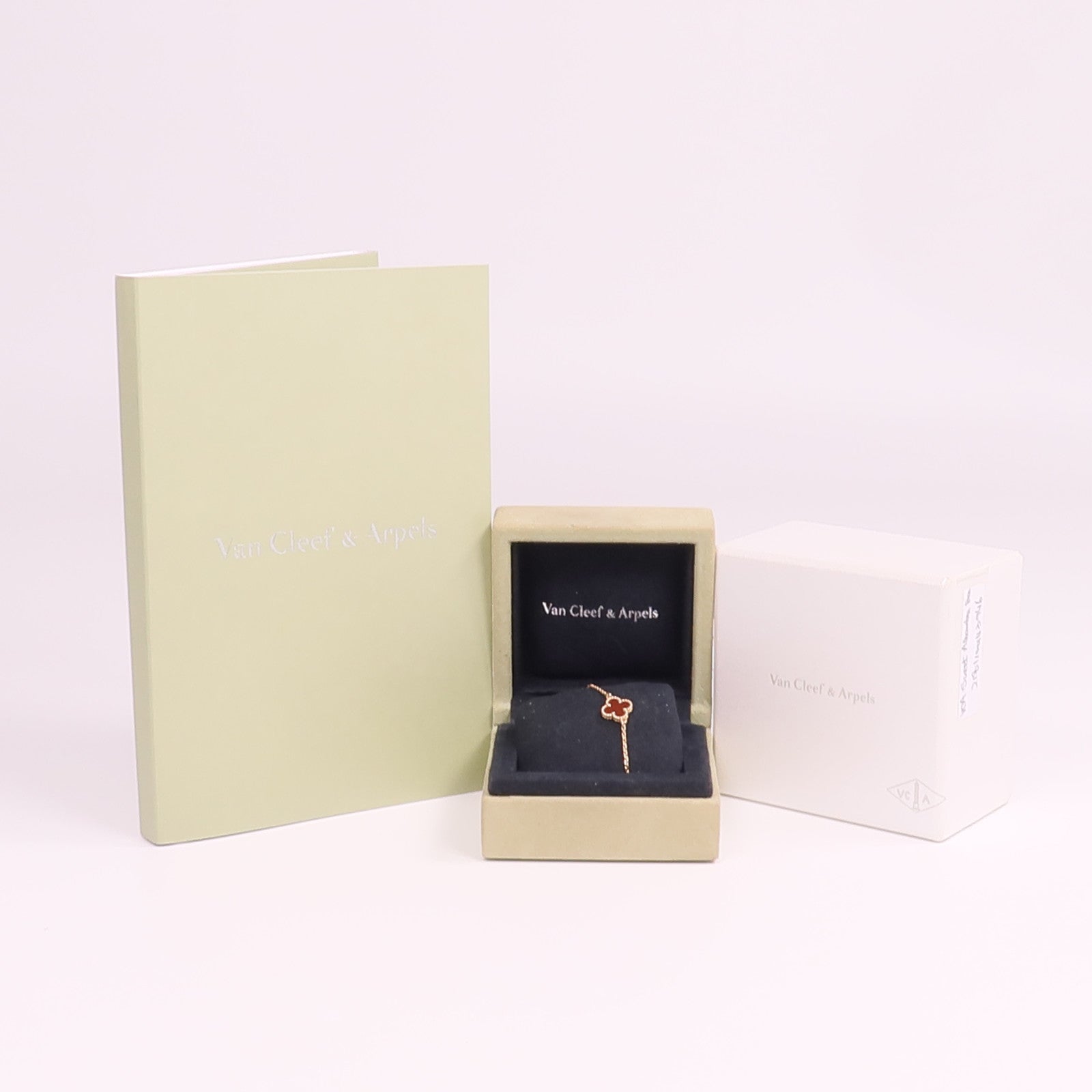 Van Cleef & Arpels 18K玫瑰金Sweet Alhambra Bracelet紅玉髓手鏈
