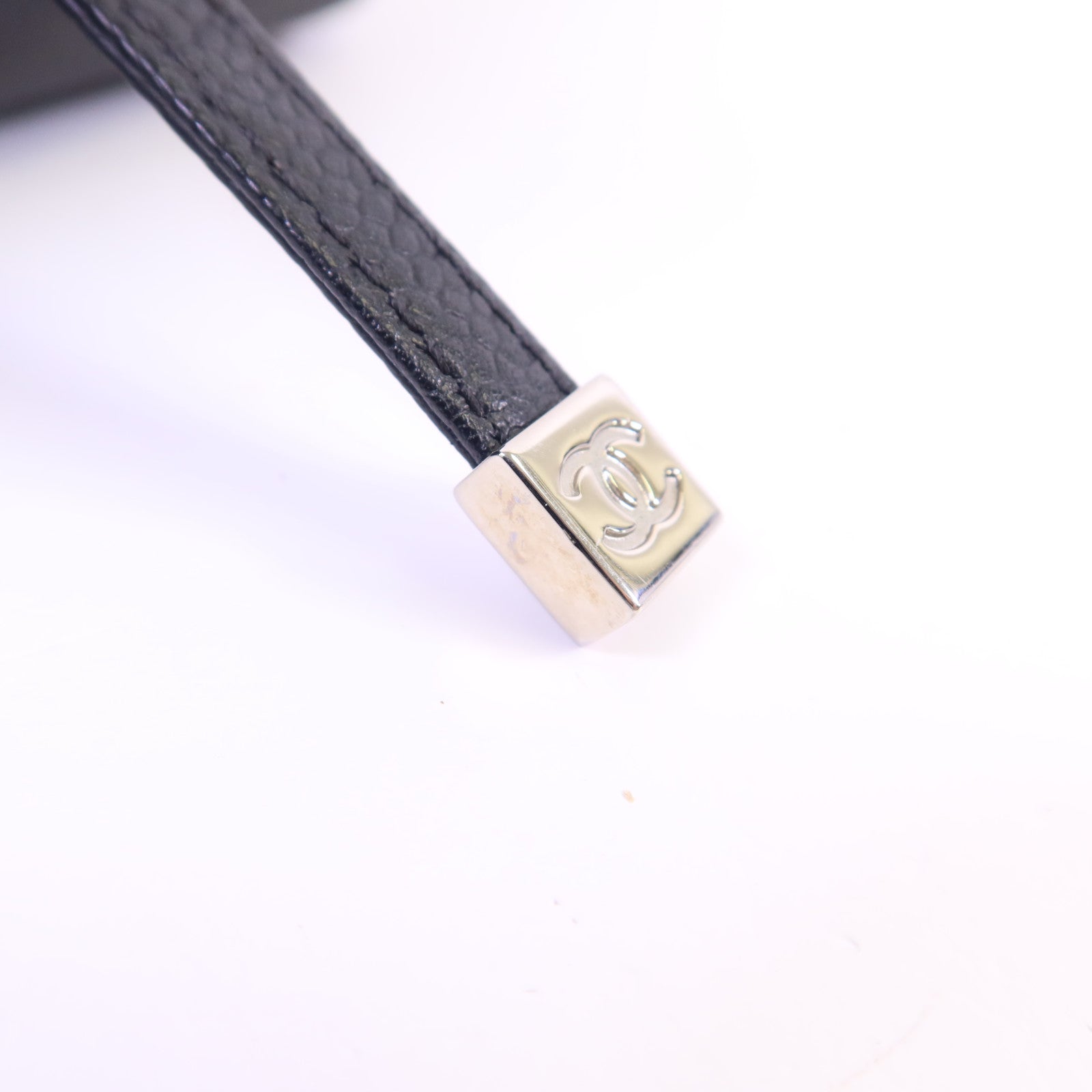 CHANEL 皮革Handbag銀扣手挽袋
