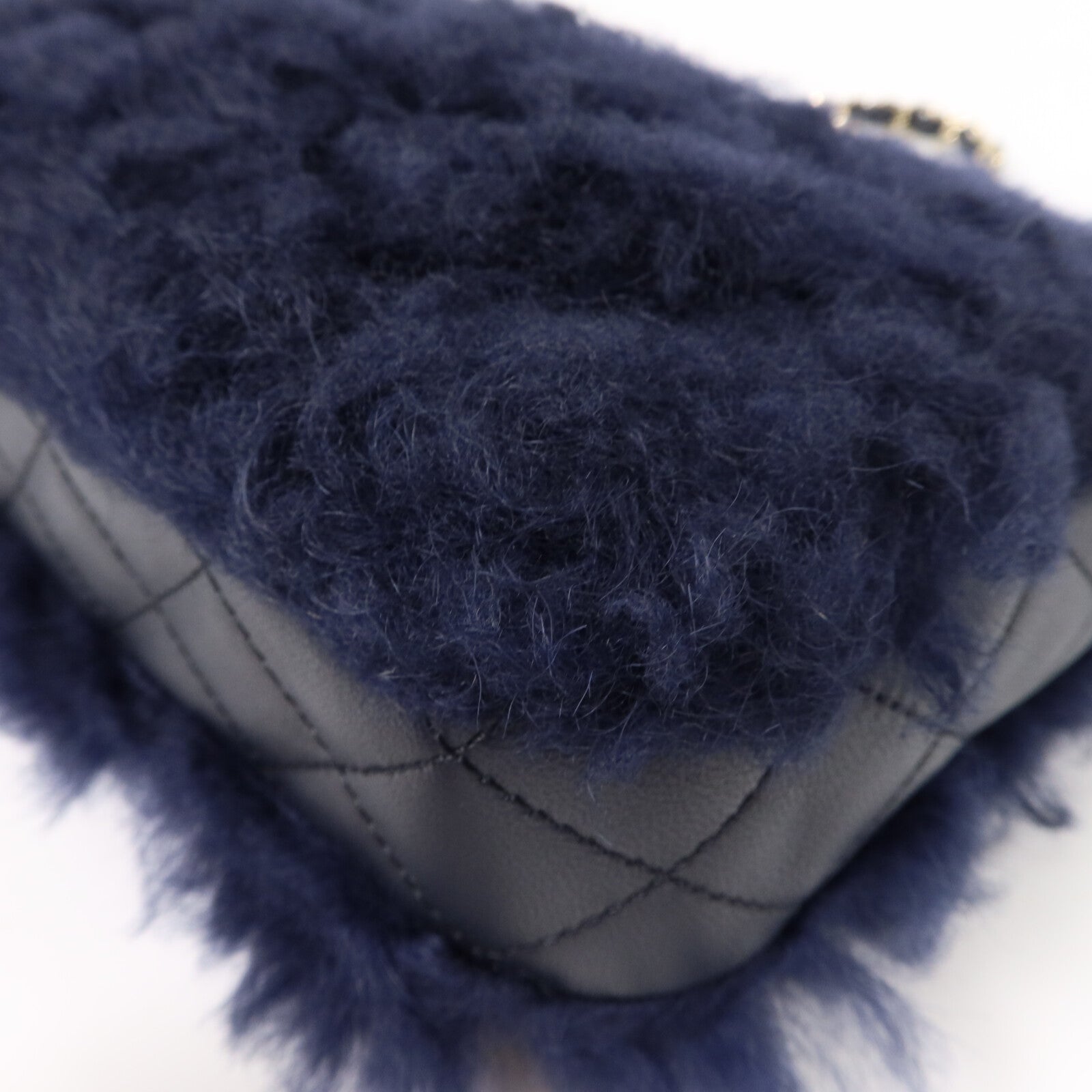 CHANEL 羊毛/羊皮皮革Mini Flap Bag鏈帶肩背袋