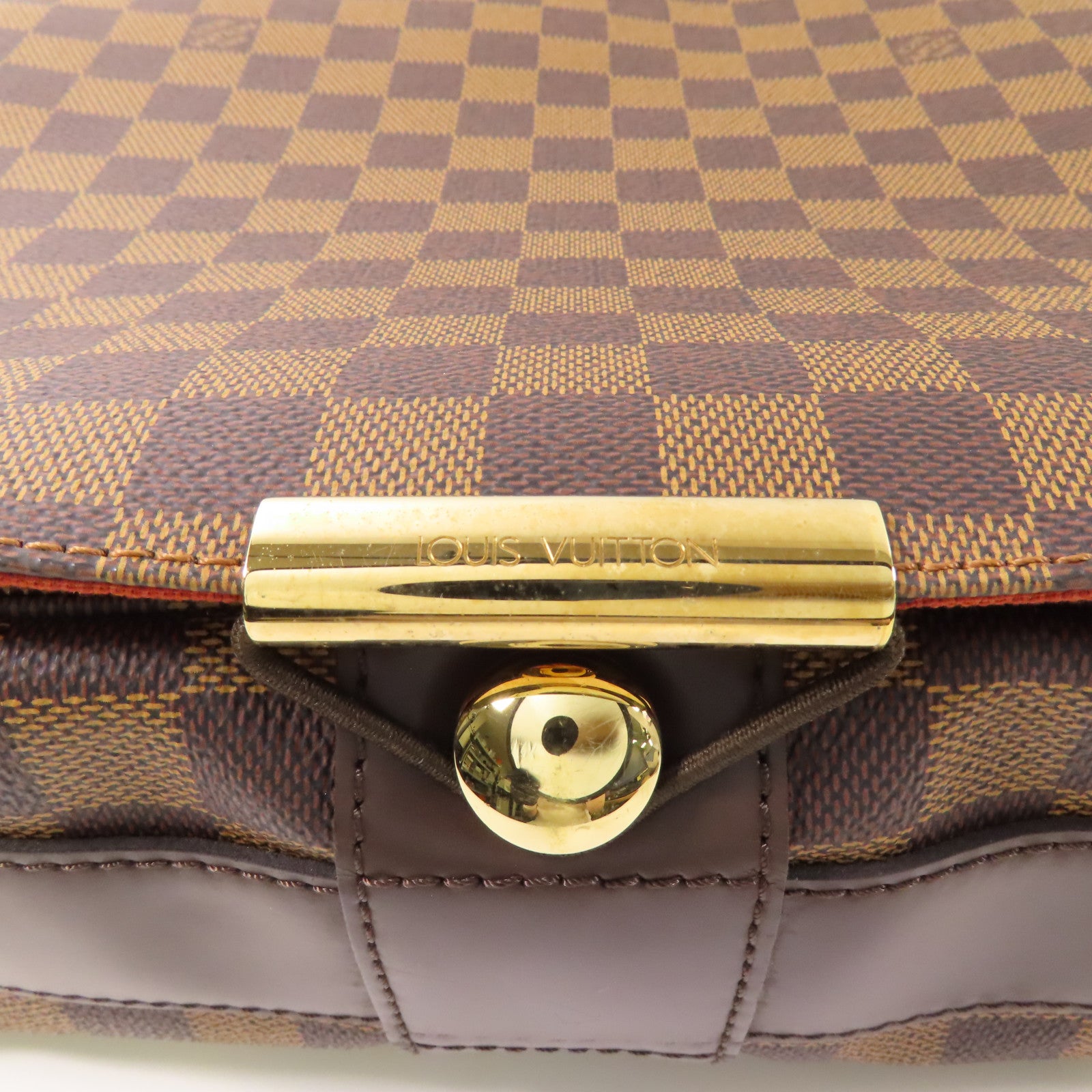 LOUIS VUITTON Damier Bastille金扣肩背袋
