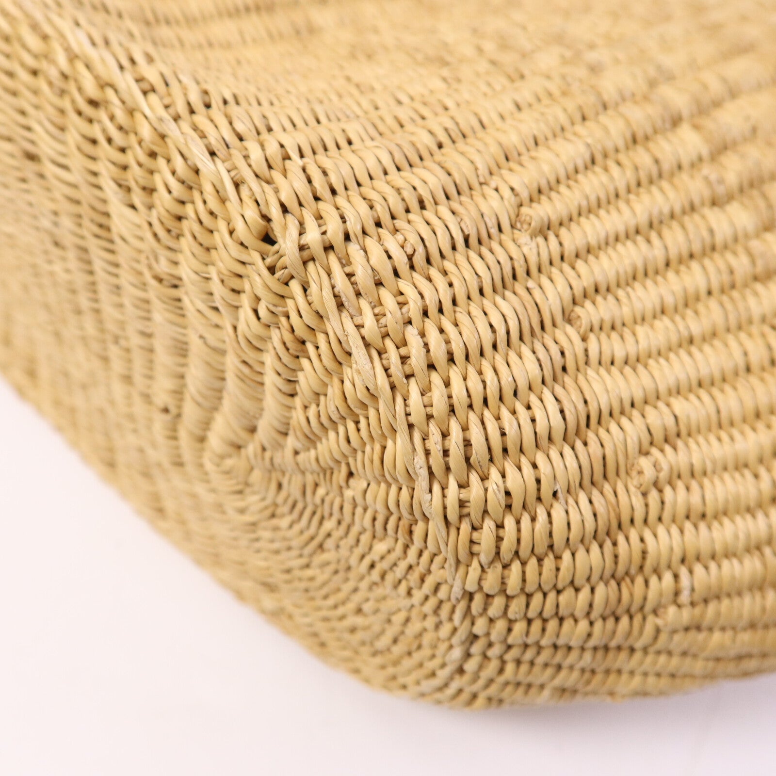 LOEWE 藤料Shell Basket Bag肩背袋