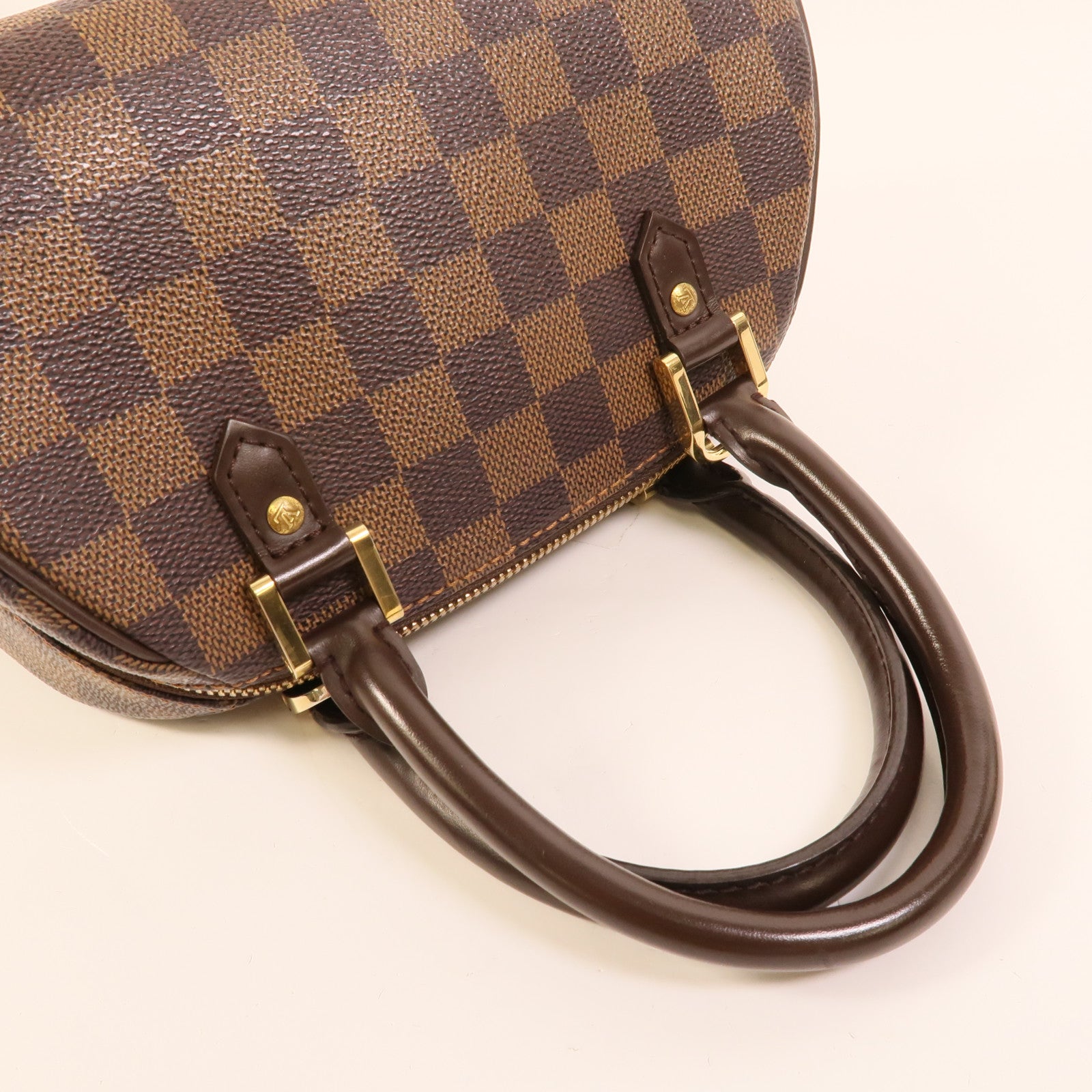LOUIS VUITTON Damier Rivera Mini金扣手挽袋