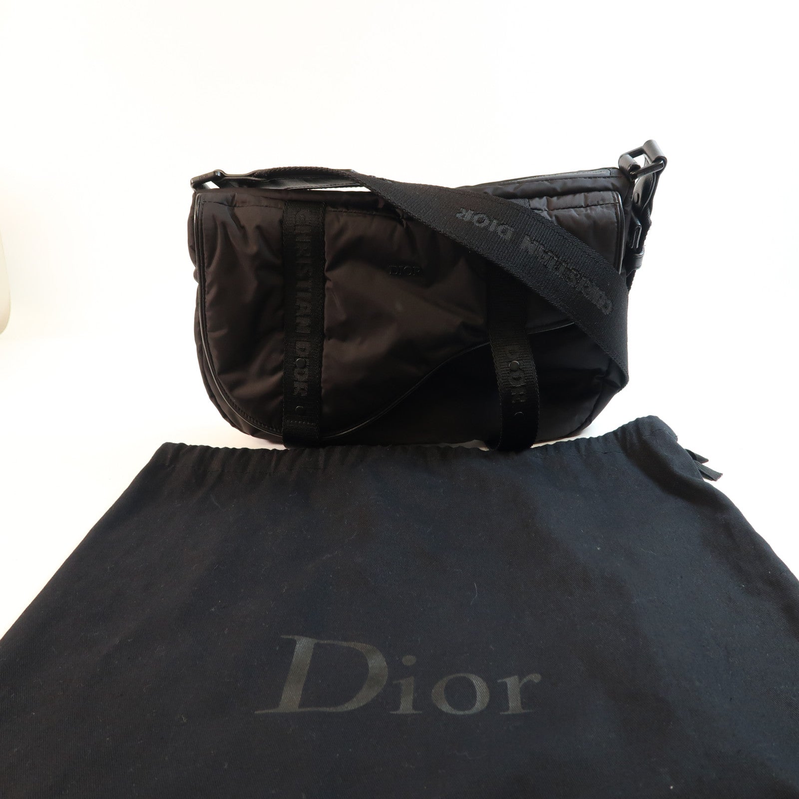 Dior 尼龍HOMME Nylon Saddle Messenger黑扣肩背袋