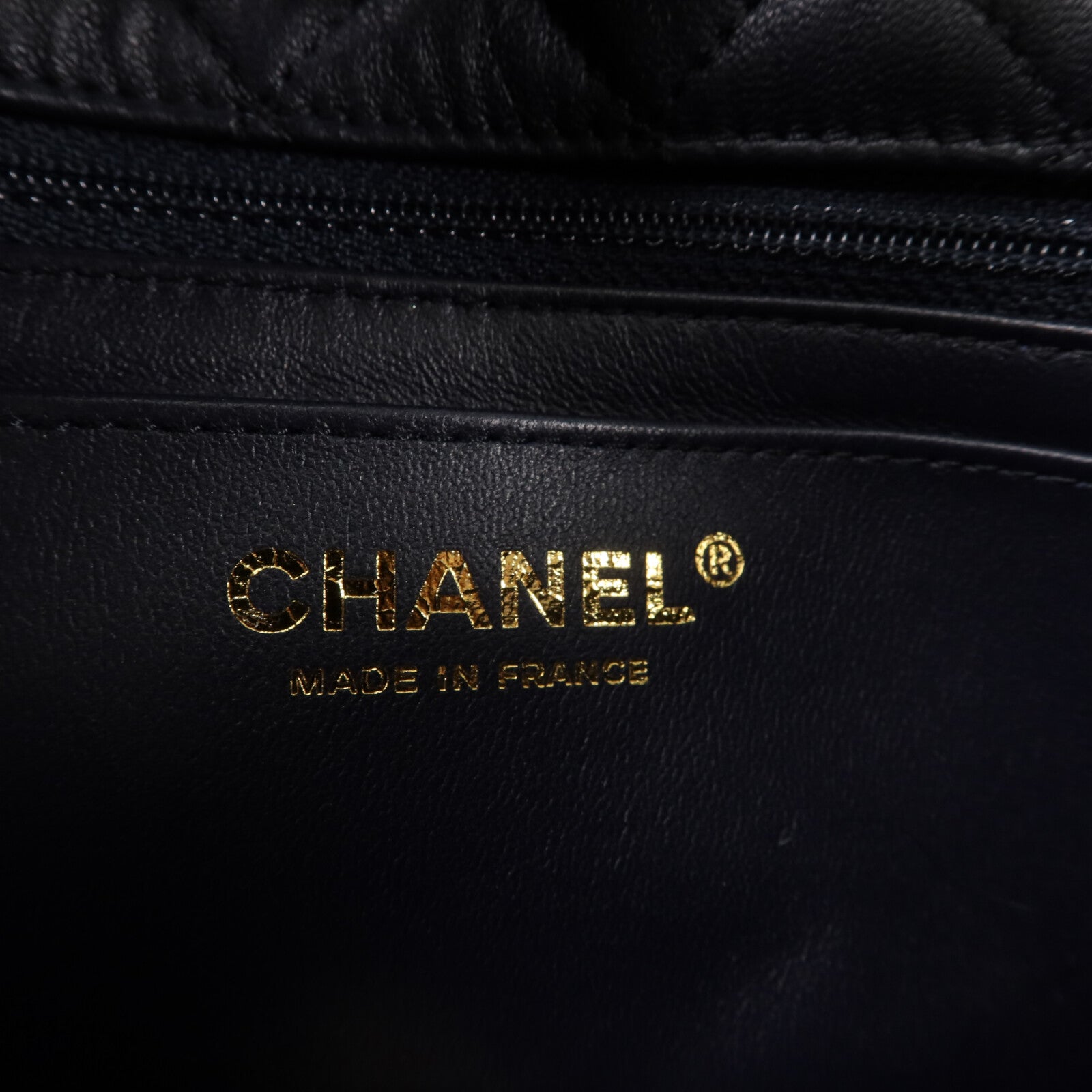 CHANEL 羊毛/羊皮皮革Mini Flap Bag鏈帶肩背袋